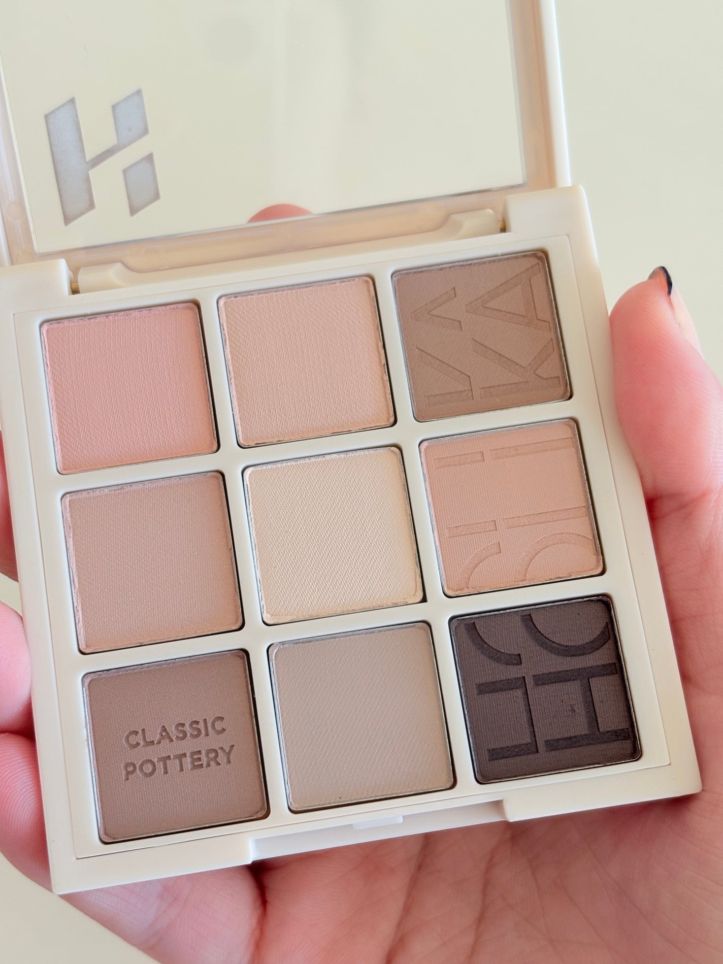 マイフェイブムードアイパレット 9カラー/HOLIKA HOLIKA/アイシャドウパレットを使ったクチコミ(2枚目)