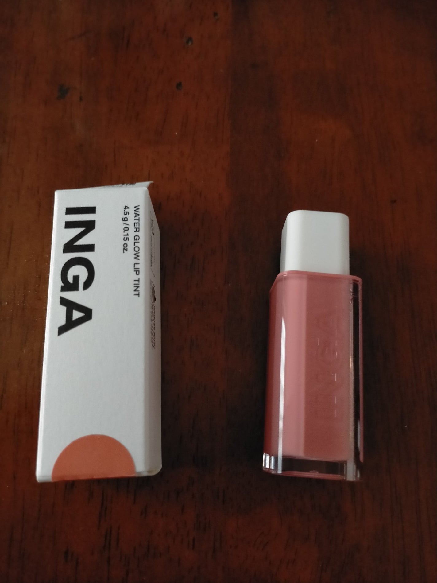 ウォーターグローリップティント/INGA/リップティントを使ったクチコミ(1枚目)