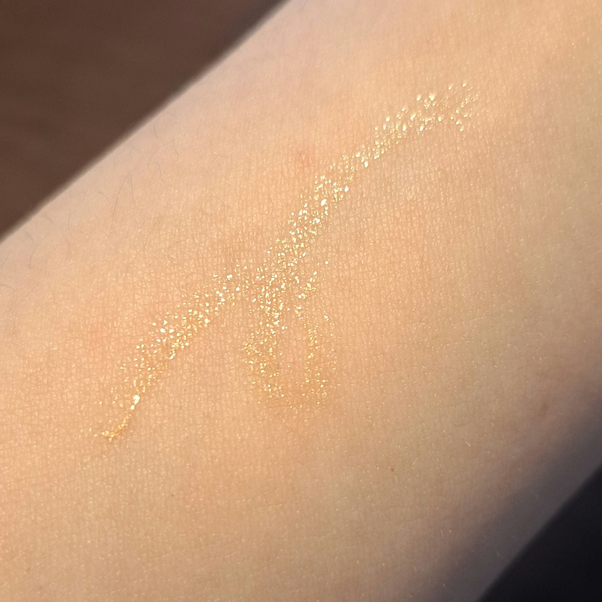 ピンスポットライナー GD-1 ゴールド系/KATE/ペンシルアイライナーを使ったクチコミ（2枚目）