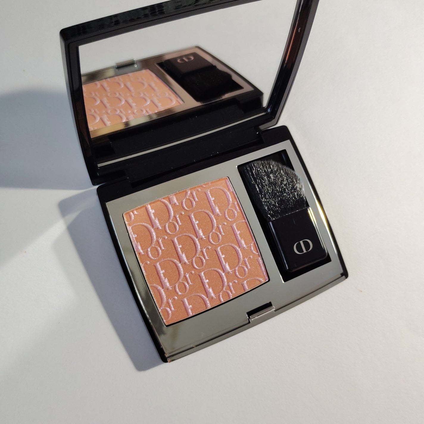 ディオールスキン ルージュ ブラッシュ/Dior/パウダーチークを使ったクチコミ(1枚目)