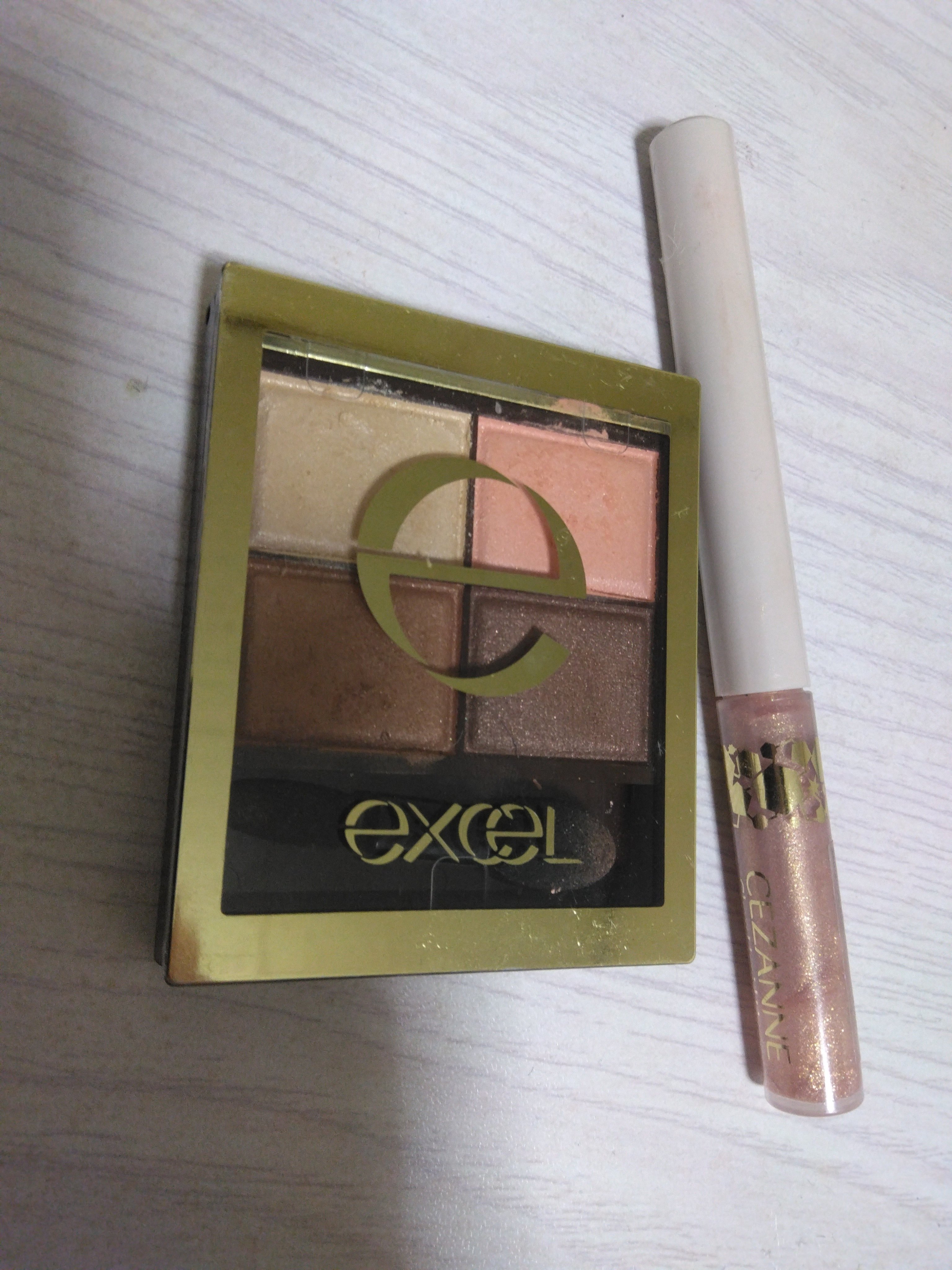 グロウリキッドライナー/CEZANNE/リキッドアイライナーを使ったクチコミ（2枚目）