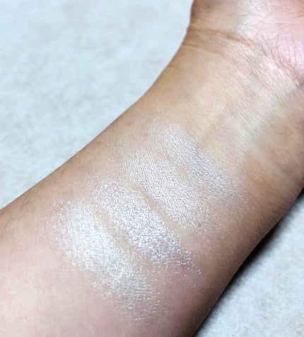 AUSハイライトパレット/and us/パウダーハイライトを使ったクチコミ(2枚目)