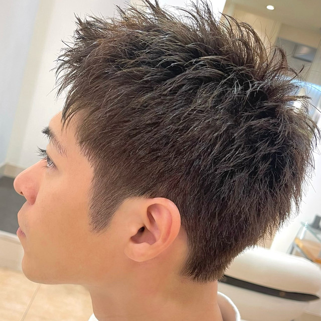 少年っぽいモテアッシュグレージュ