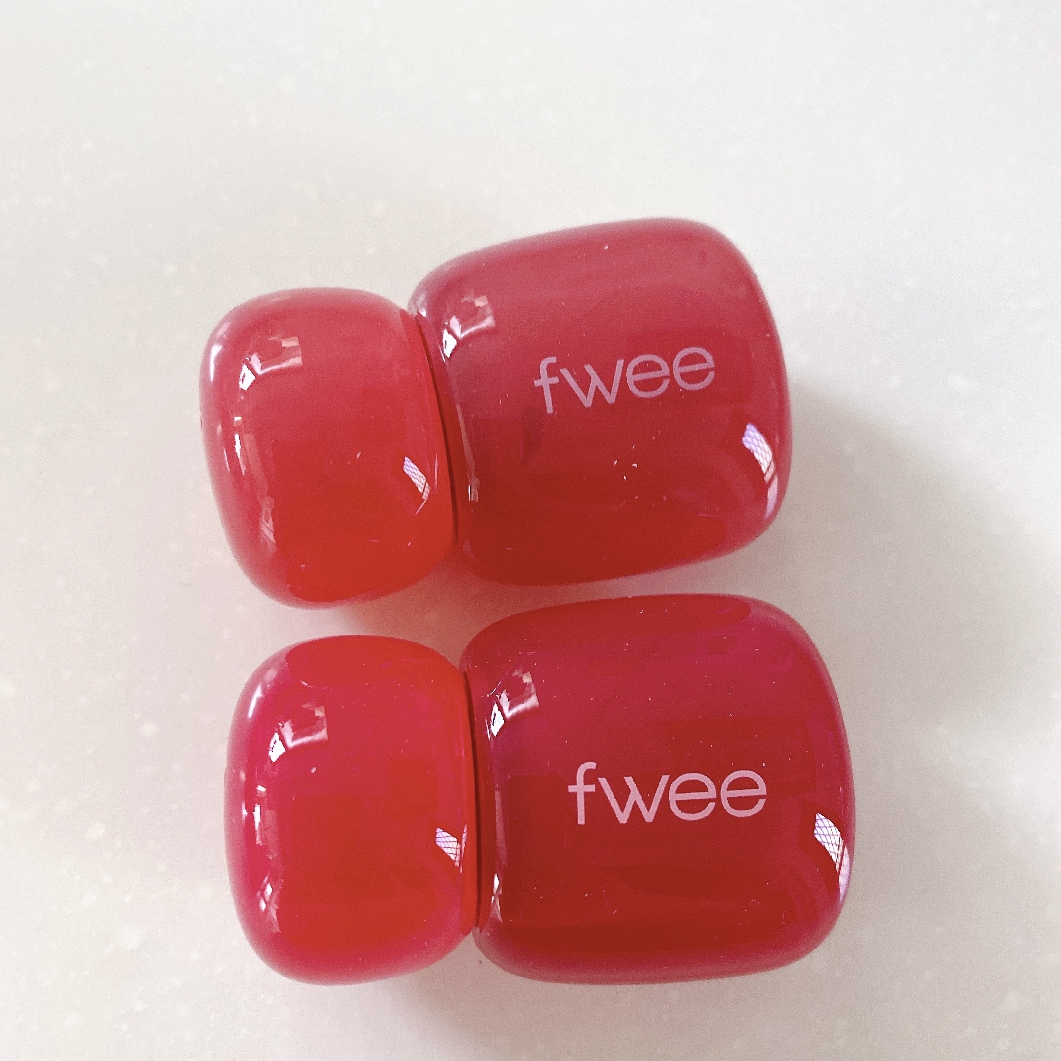 フィー ピンクオブセッションステイフィットティント G10 ビートピンク/fwee/リップティントを使ったクチコミ（1枚目）