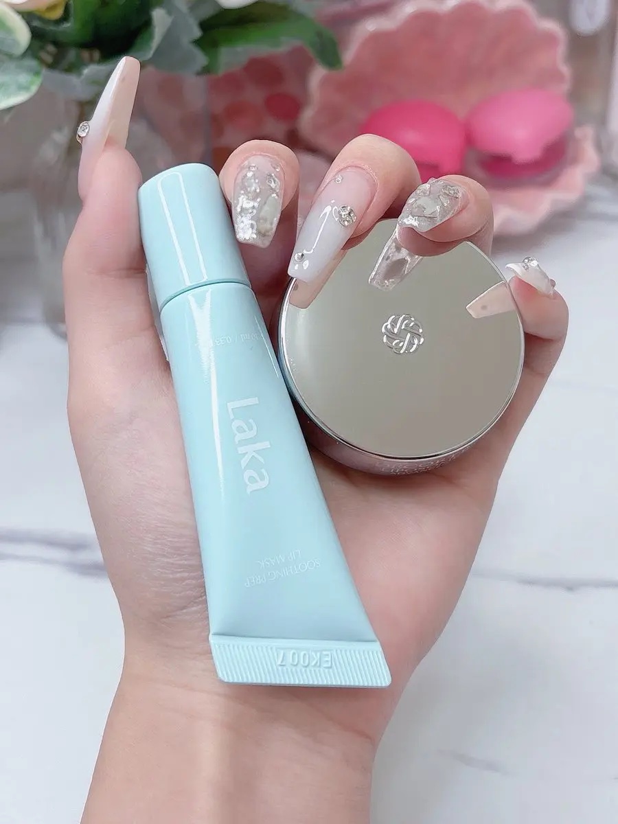 スージングプレップリップマスク/Laka/リップマスクを使ったクチコミ（1枚目）