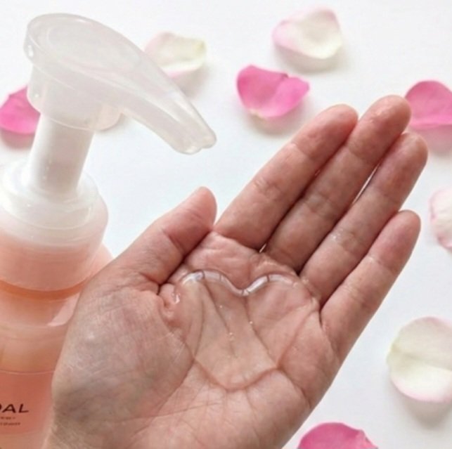 ハニー＆マカデミア シャンプー＆トリートメント『ウェディングブーケの香り』/KUNDAL/市販シャンプーを使ったクチコミ（3枚目）