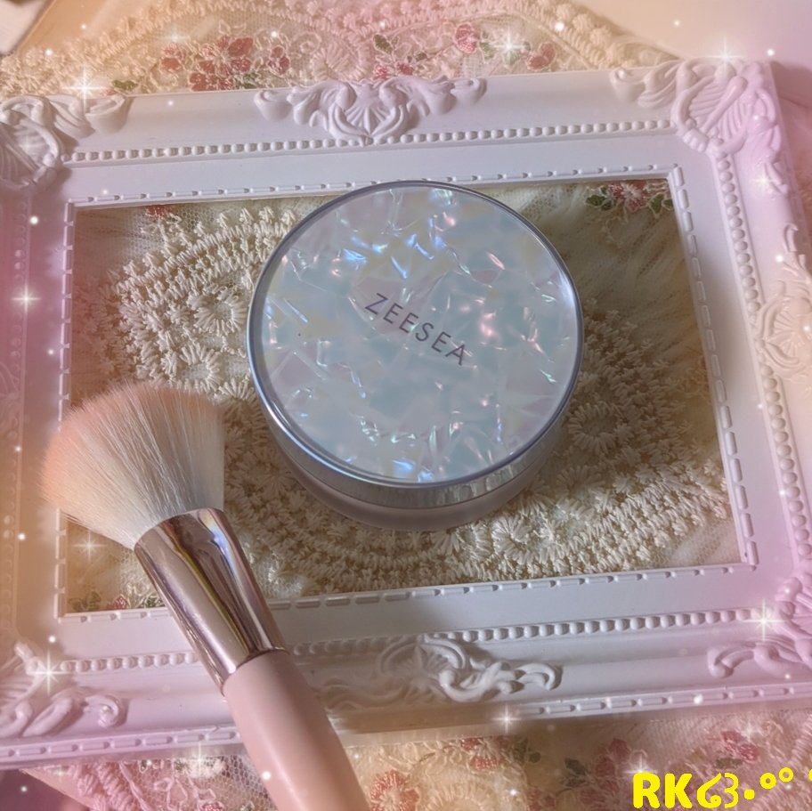 ゼロ♡軽いつけごこちの神フェイスパウダー!


✔ZEESEA
✔ZEESEA 「ゼロ」粉感皮脂コントロールルースパウダー
✔J03血色感ピンク

〜瞬間レタッチ効果！〜
🌠テカリを抑えて透明感アップ、防水機能もあるので汗水に強くメイク崩