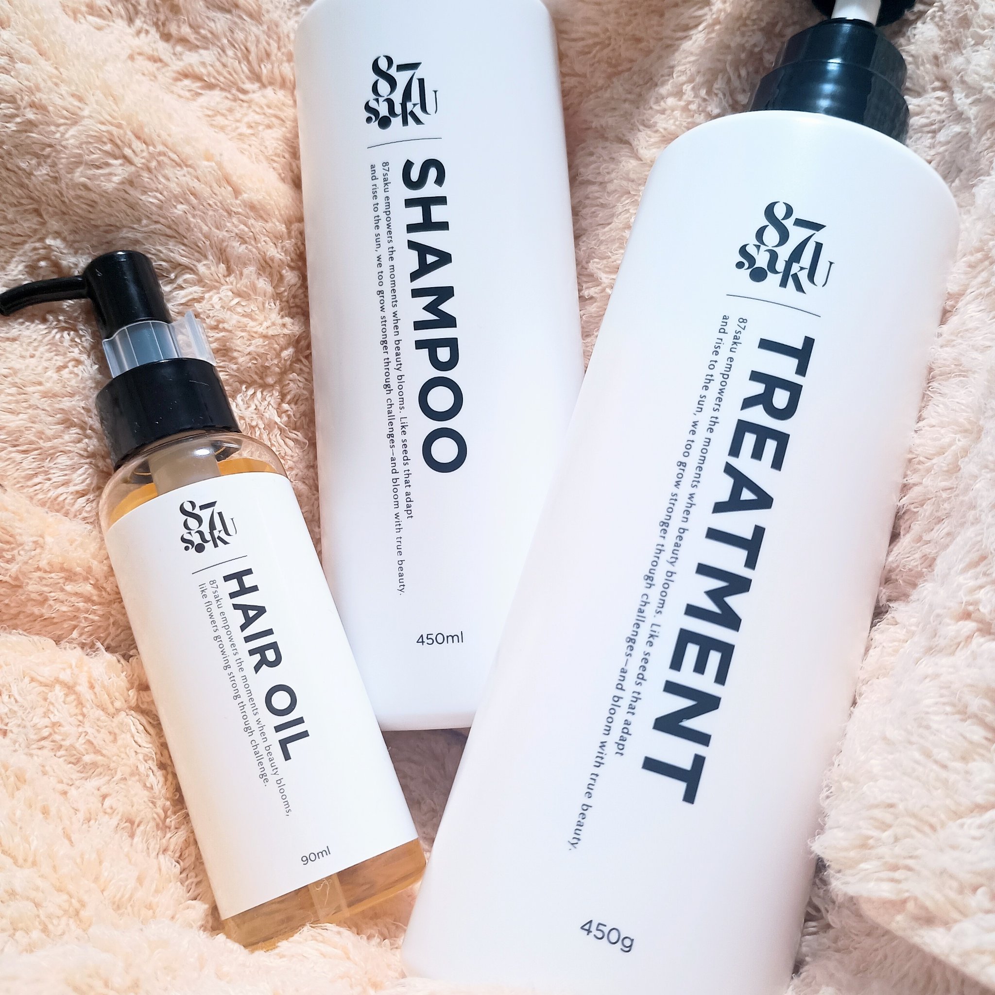 87sakuさまからいただきました

＼翌朝の仕上がりに繋げる／
💫ナイトバリアシャンプー🌞

◆87saku
シルキーリペア シャンプー

髪と髪の間に行き届きやすい
みずみずしいテクスチャー
泡立ててマッサージするように
洗っていま