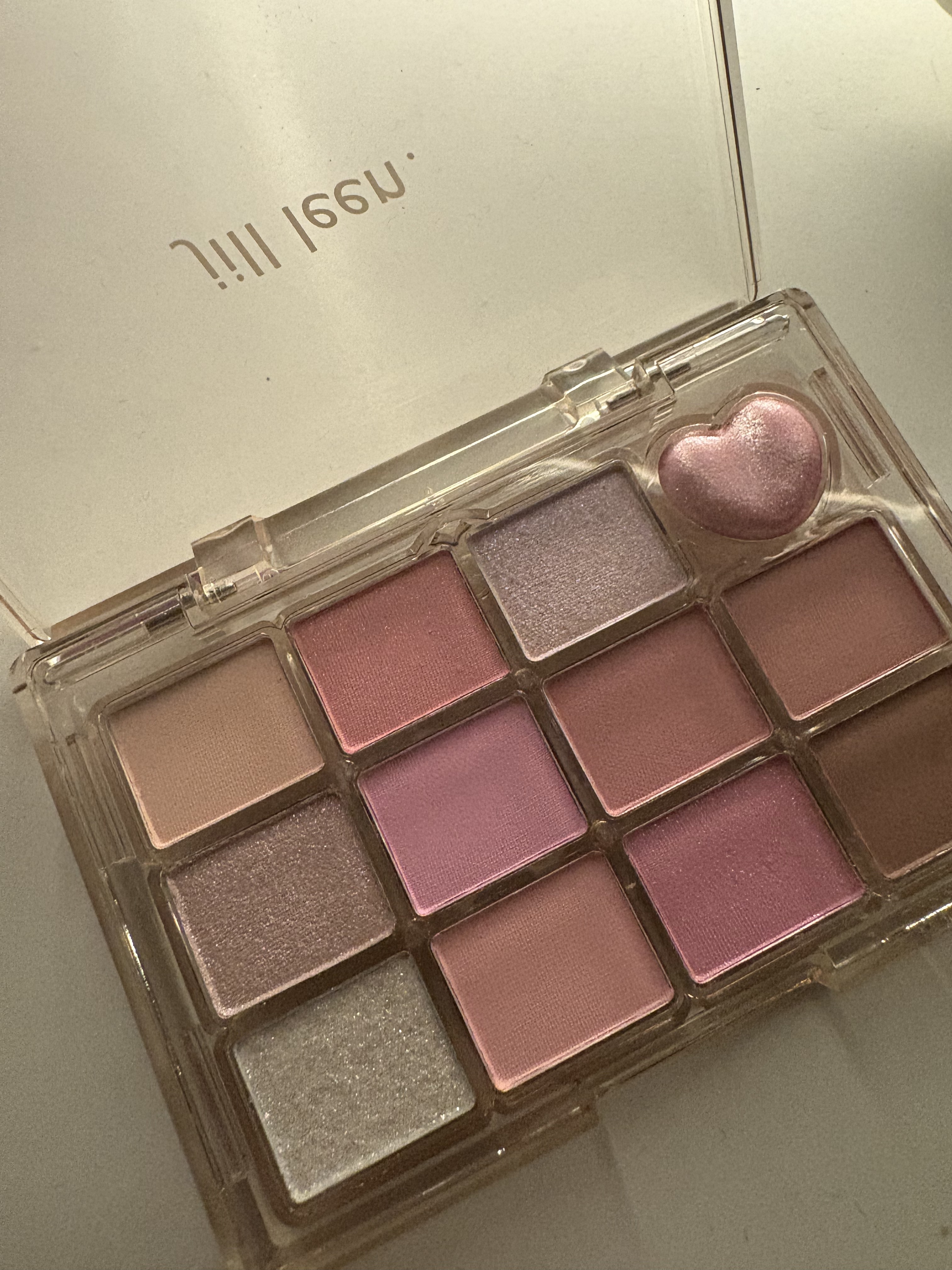 シャイニング12色ミニアイシャドウパレット/jill leen./アイシャドウパレットを使ったクチコミ（1枚目）