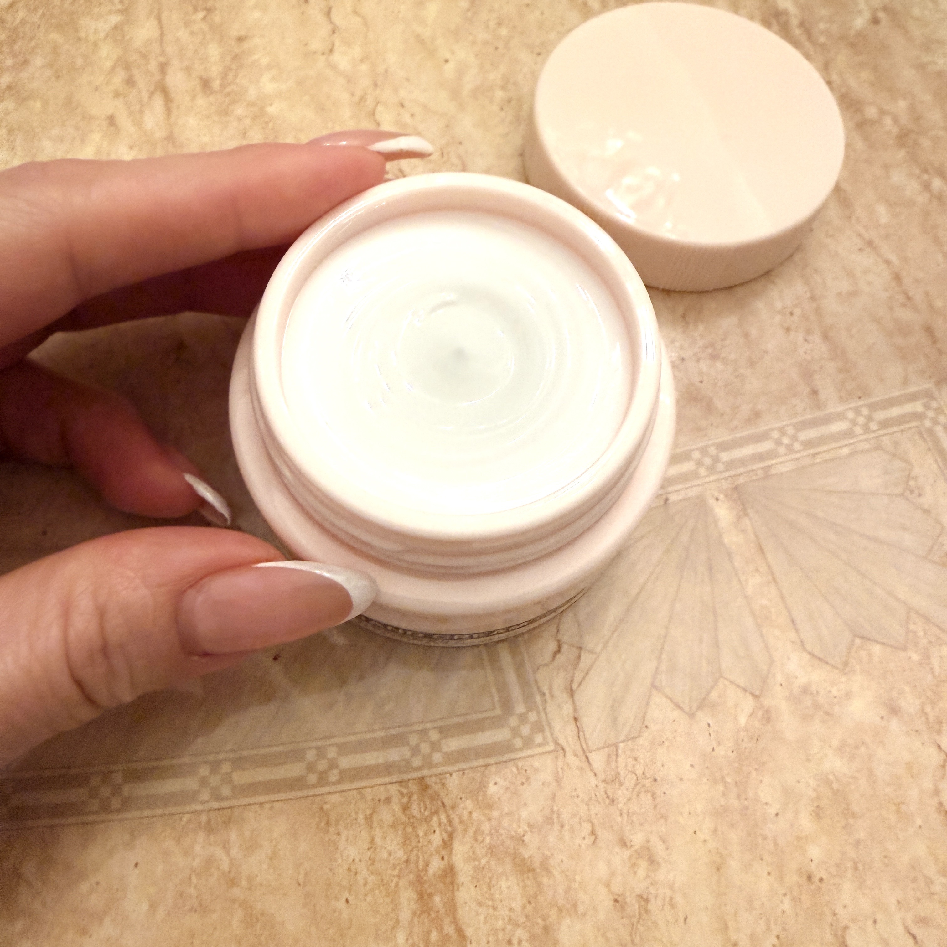 薬用プロテクトハンドクリーム/ノエビア/ハンドクリームを使ったクチコミ（3枚目）