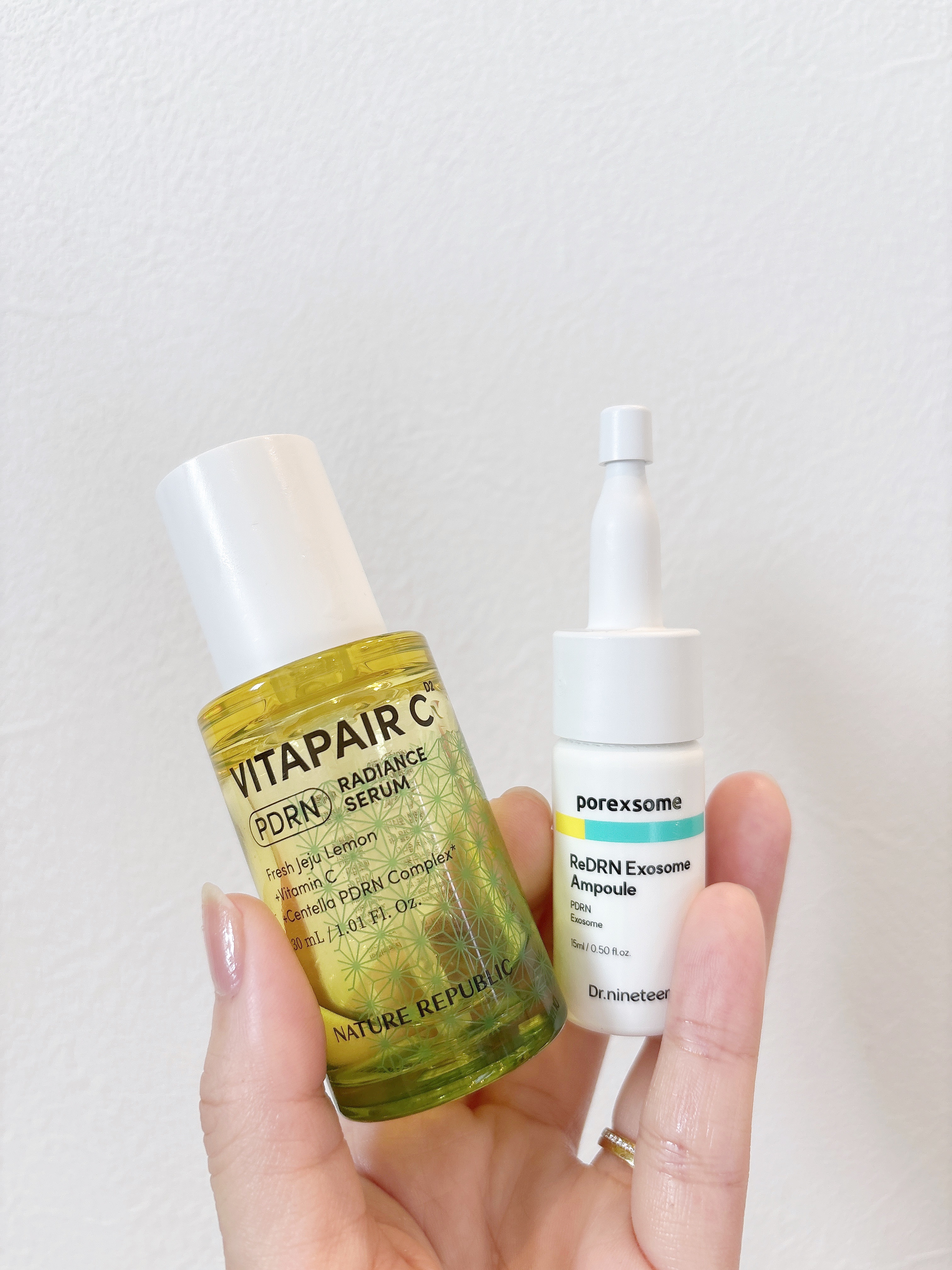 最近どんなにスキンケアしても乾燥してたけど、
この2つの美容液を重ねたらツヤ爆誕🫶
デイリー×スペシャルケアのW使いが本当におすすめ💎

🍋NATURE REPUBLIC
ビタペアC PDRN水潤セラム🫧

人気のビタペアCラインか