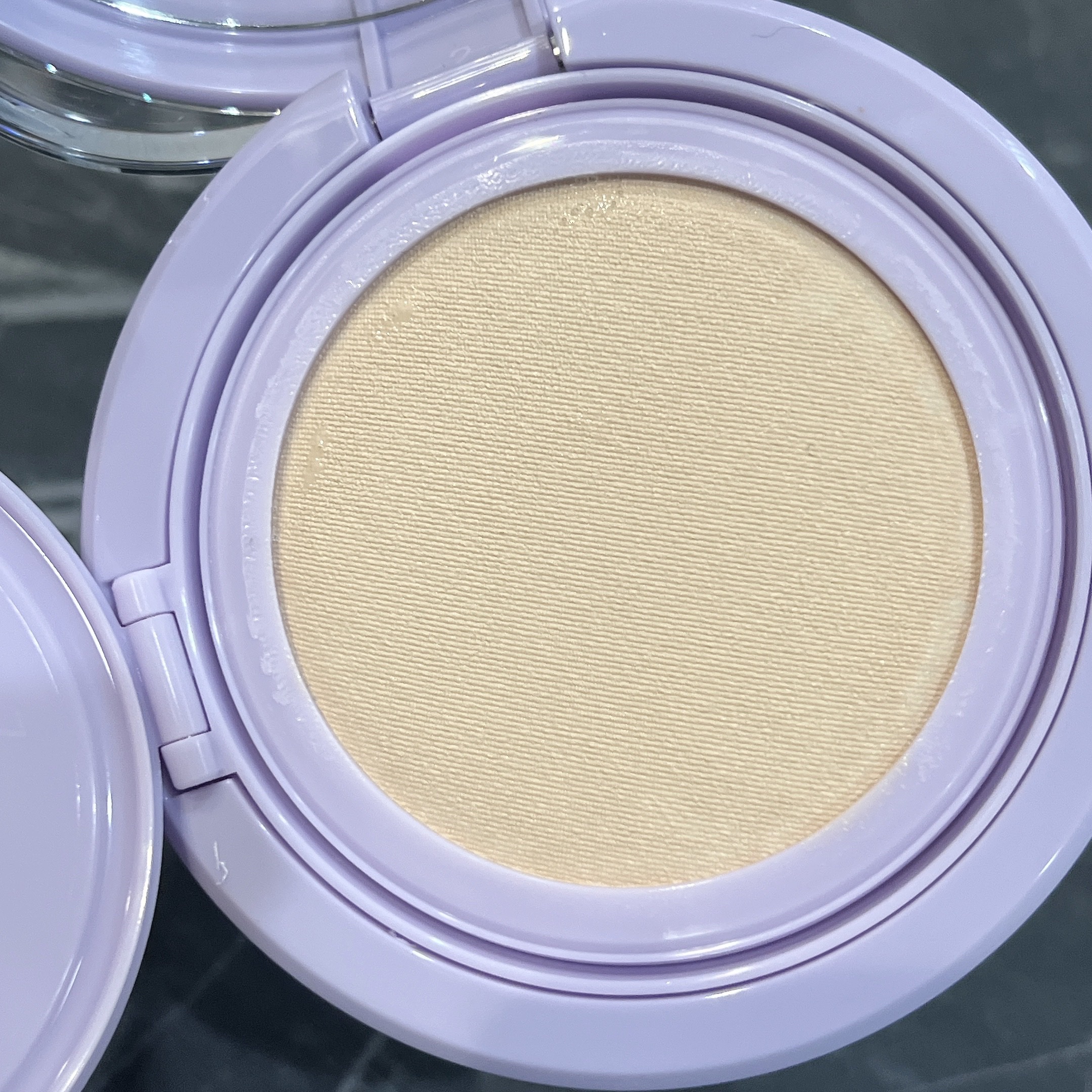 インクラスティングクッションメッシュグロウ/THE FACE SHOP/クッションファンデーションを使ったクチコミ（2枚目）