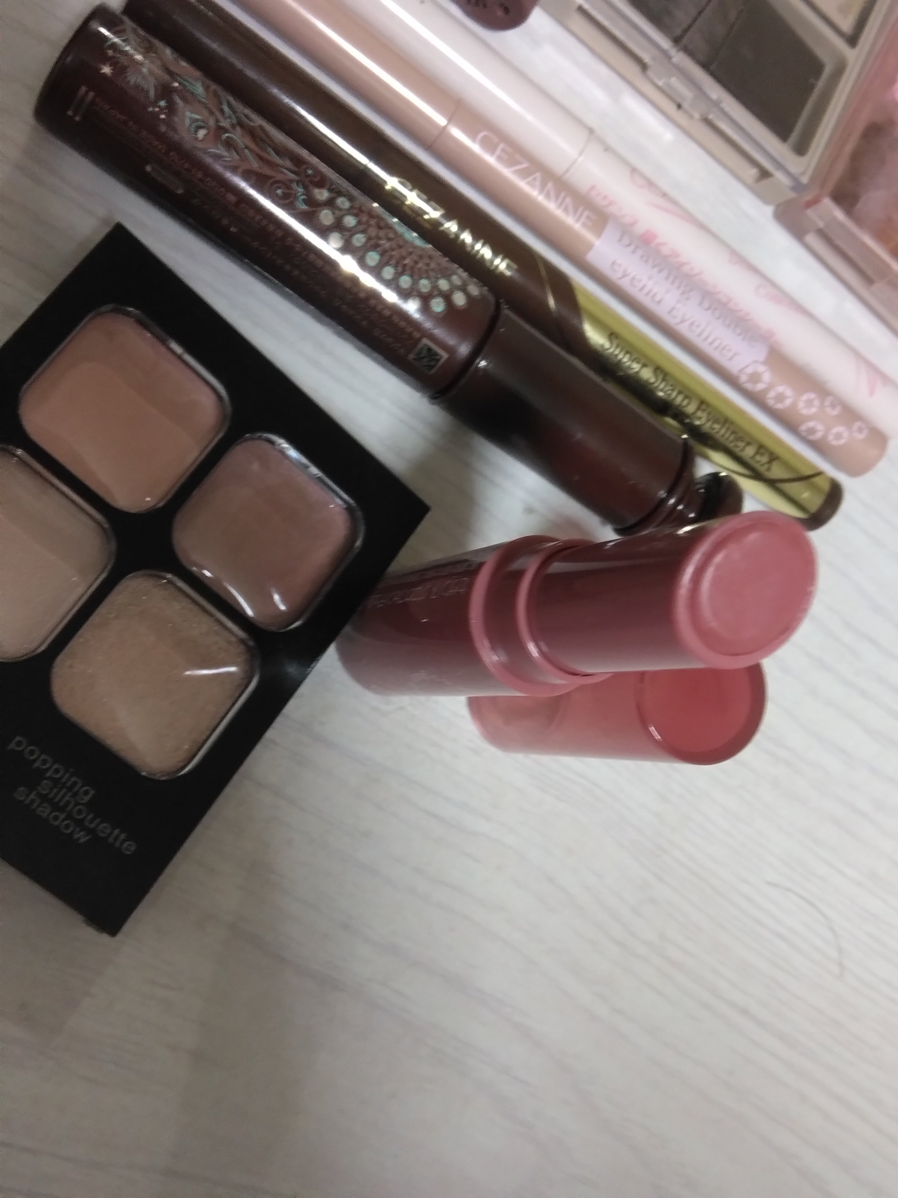 ブレンドカラーシェーディング/CEZANNE/シェーディングを使ったクチコミ（2枚目）