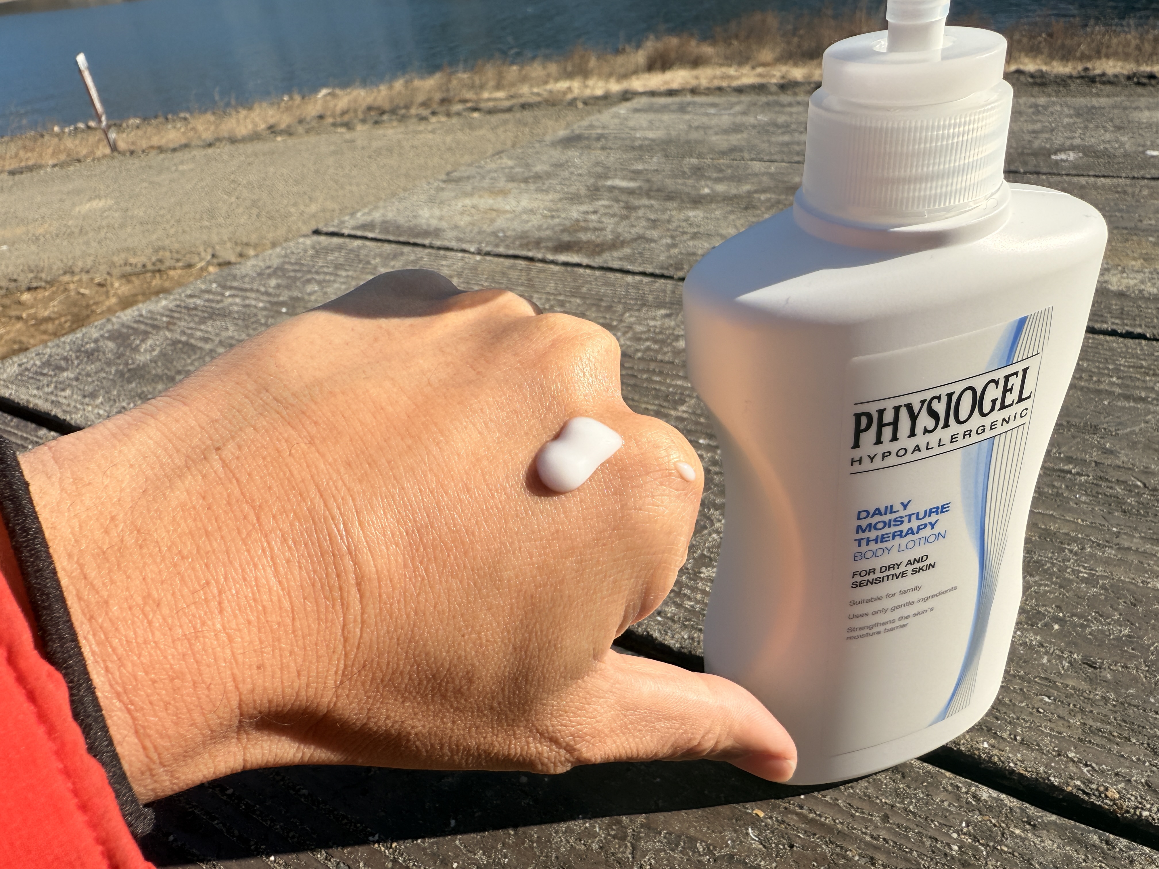 DMT ボディローション/PHYSIOGEL/ボディローションを使ったクチコミ（2枚目）