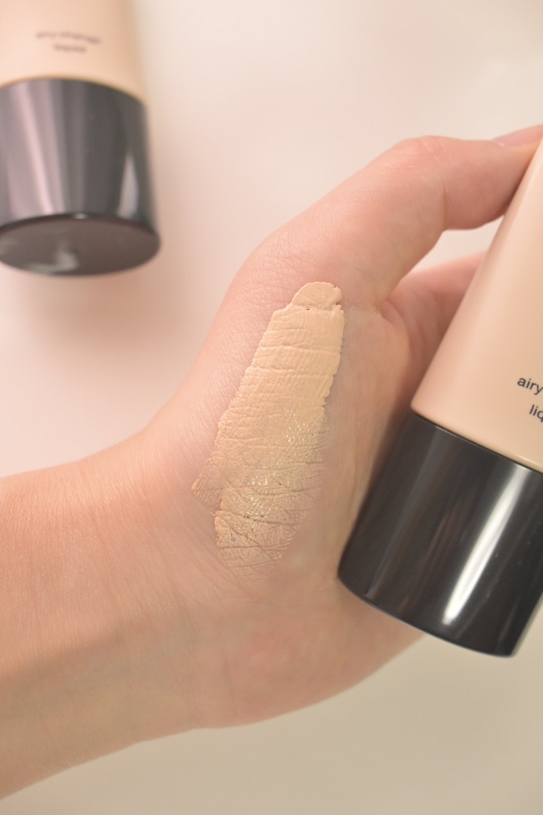 ケイト エアリーチェンジリキッド/KATE/リキッドファンデーションを使ったクチコミ(3枚目)