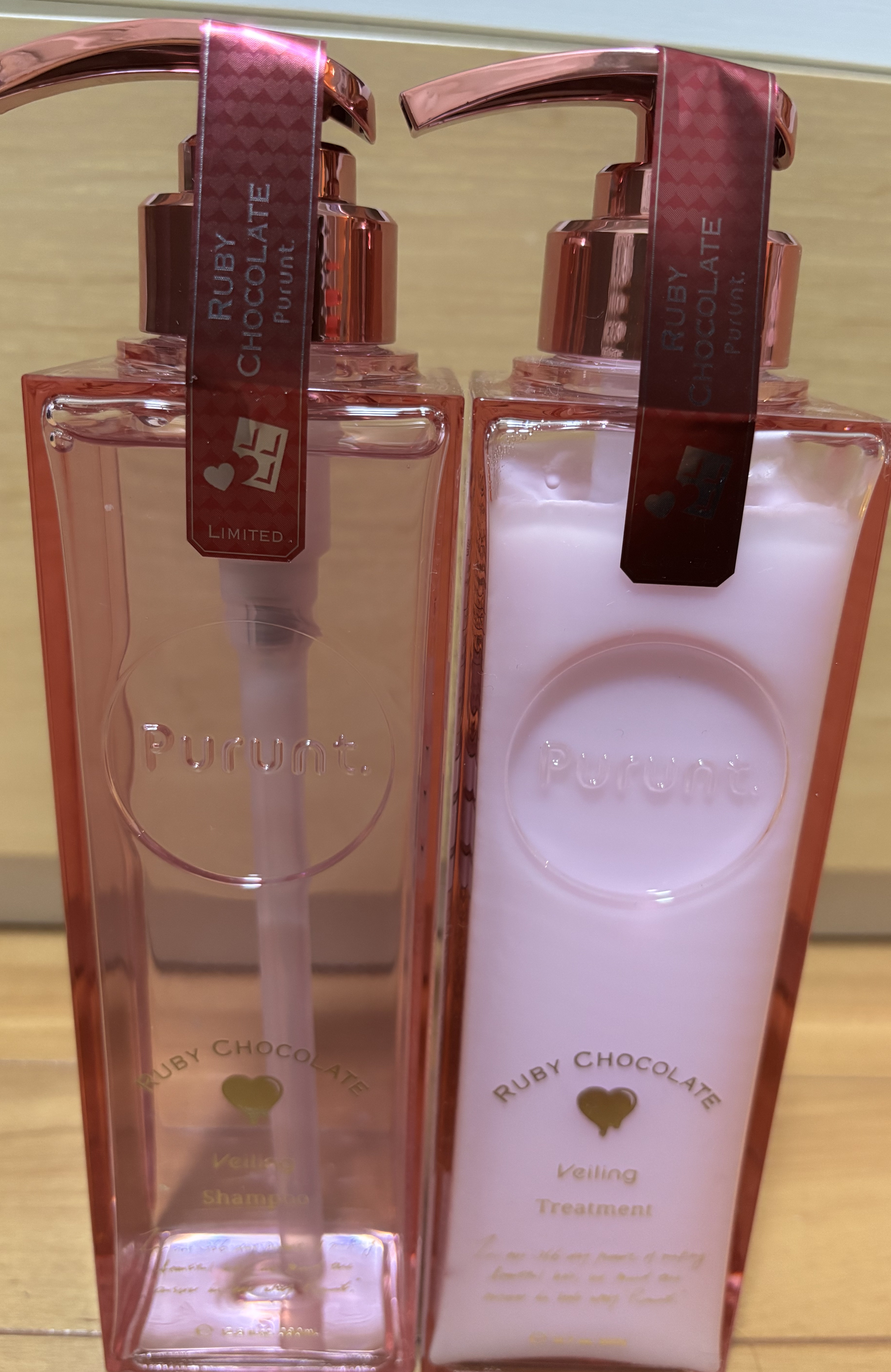 プルント　ヴェーリング　ペアセット　ルビーチョコレート/Purunt./シャンプー・コンディショナーを使ったクチコミ（1枚目）
