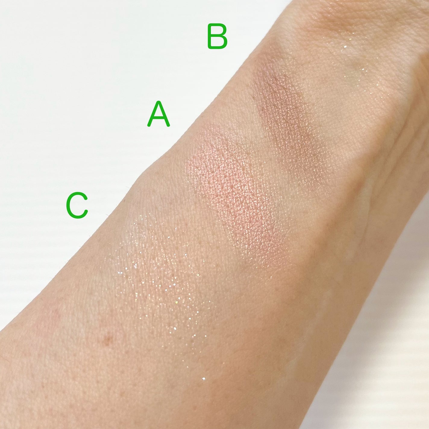 ジューシーピュアアイズ/キャンメイク/アイシャドウパレットを使ったクチコミ(3枚目)