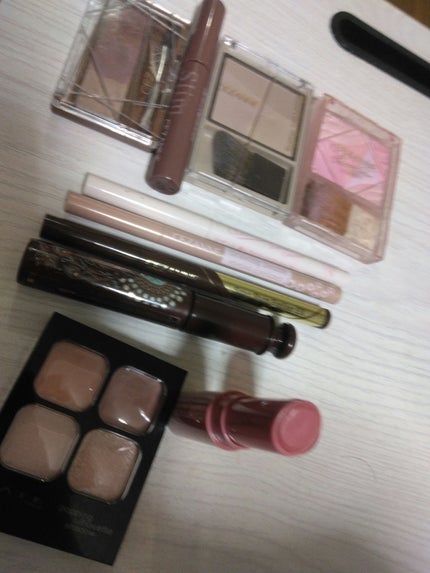 ブレンドカラーシェーディング/CEZANNE/シェーディングを使ったクチコミ(1枚目)