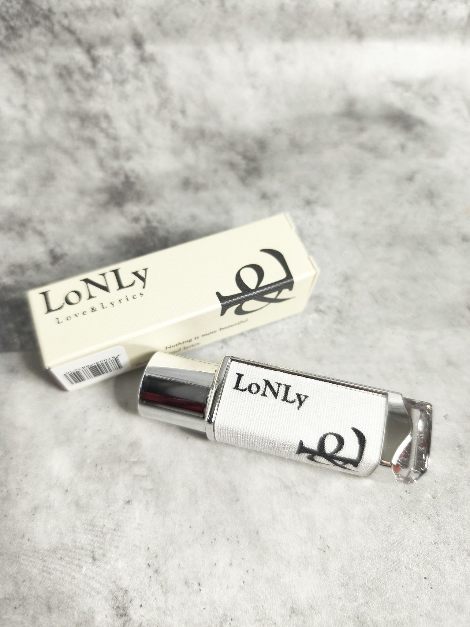 キャンドルライトジュレティント CL04 Maestoso（堂々と）/LoNLy /リップティントを使ったクチコミ（1枚目）