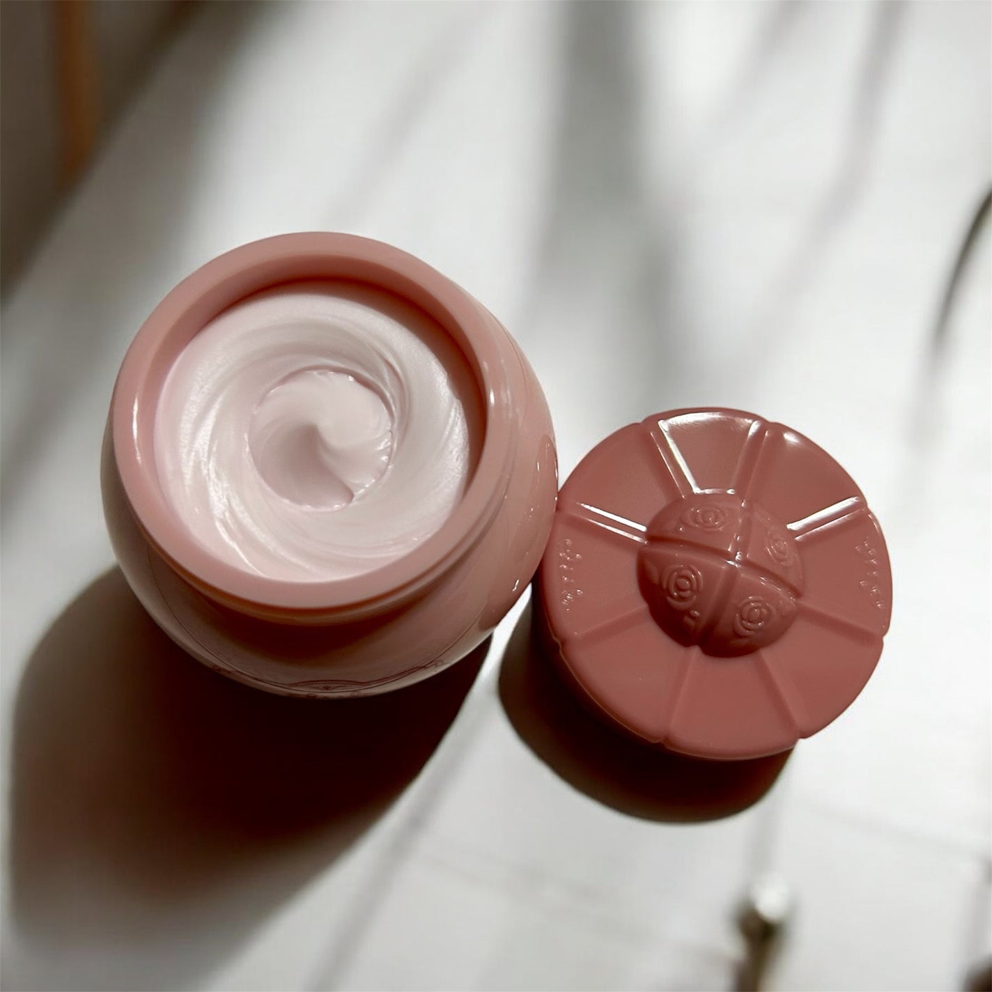 ホルモン美容乳液/クラブ/オールインワン化粧品を使ったクチコミ(5枚目)