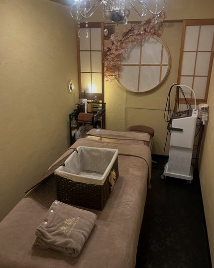 R❤︎フォロバ100 on LIPS 「美極TOTALBEAUTY恵比寿店前から気になってた石膏パック..」(3枚目)