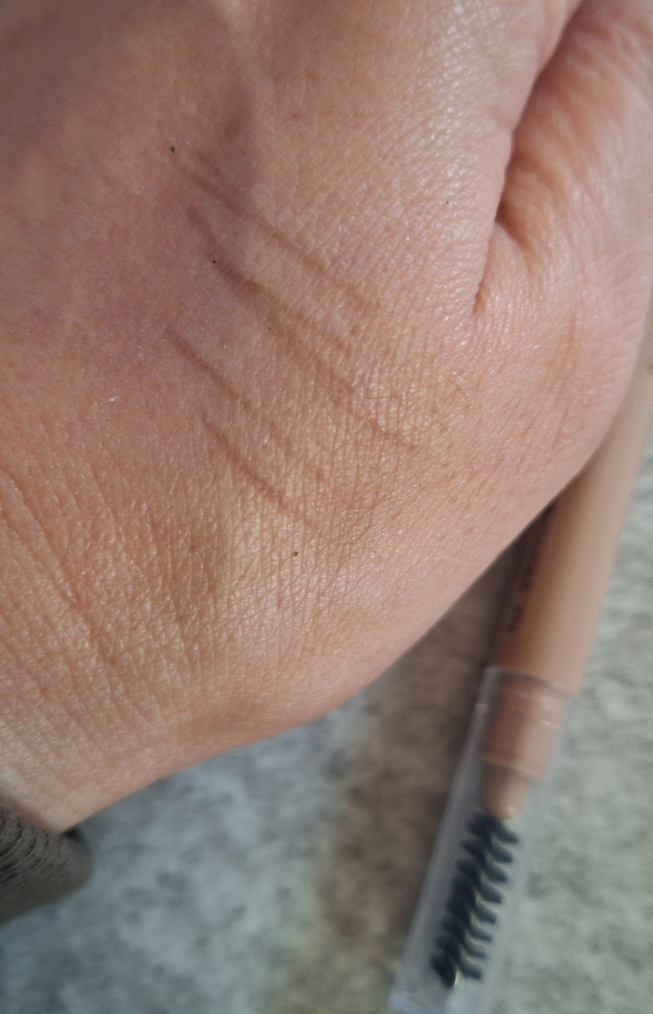 &.眉ペンシル 丸芯 ブラシ付き/DAISO/アイブロウペンシルを使ったクチコミ(3枚目)