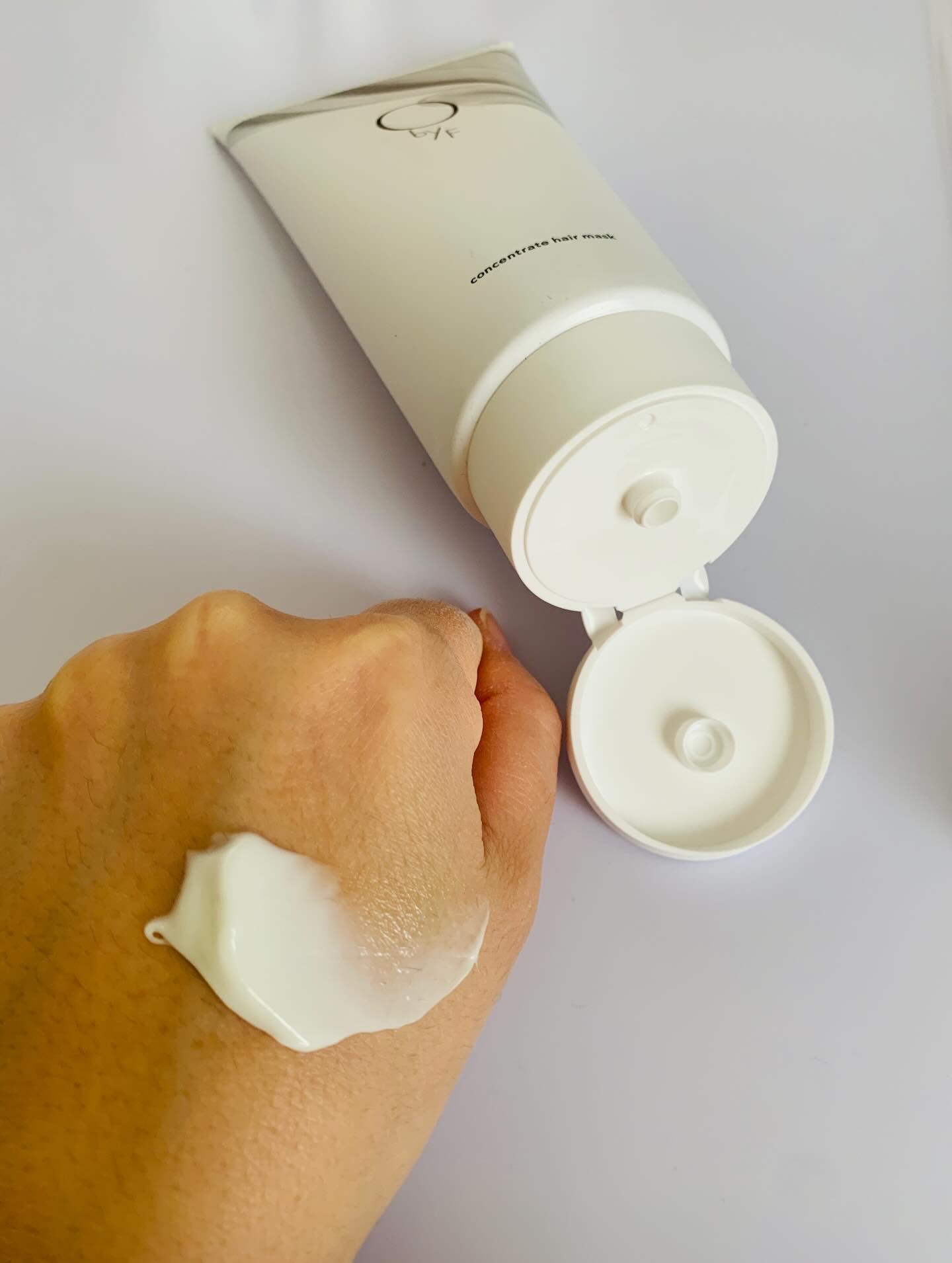 O by F オーバイエッフェ　コンセントレートヘアマスク  (ヘアパック)　のクチコミ「新発売ヘアマスク💖

O by F（オーバイエッフェ）
コンセントレートヘアマスク🌿

✅サロ.....」（2枚目）