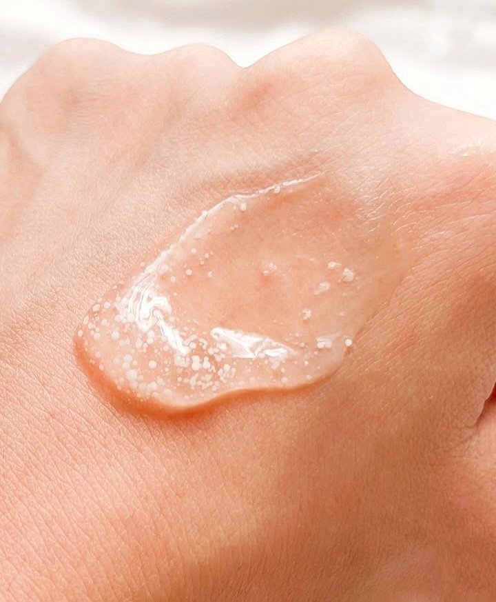 アロマティック スリーピングマスク/BAUM/フェイスクリームを使ったクチコミ（3枚目）