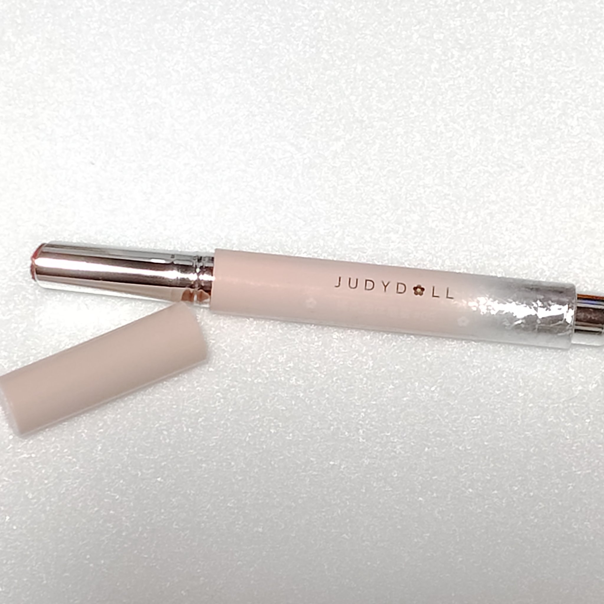 とろ蜜リップペン/JUDYDOLL/口紅を使ったクチコミ（2枚目）