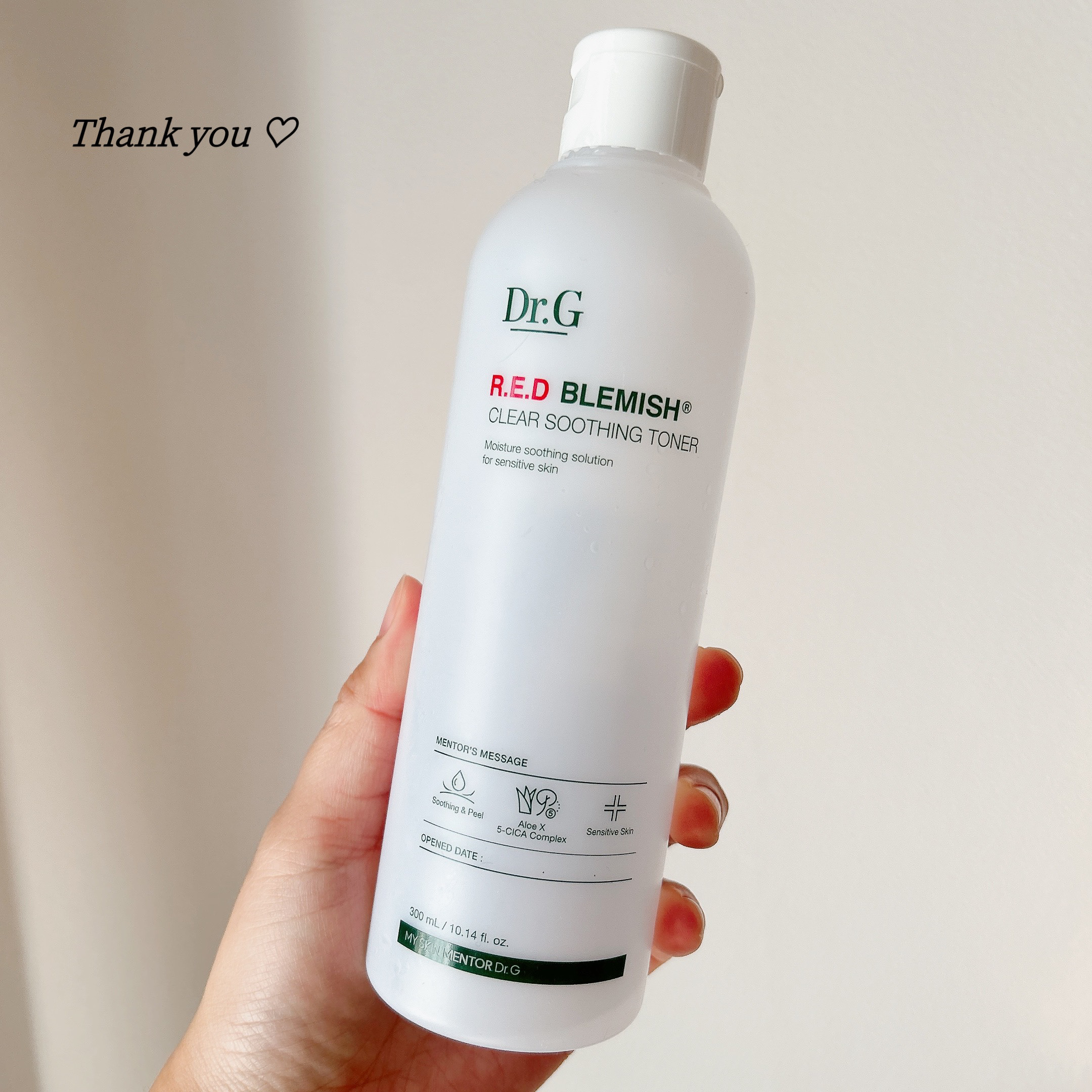 \ 使い切りレビュー💚💚 /

Dr.G
レッドブレミッシュ クリアスージングトナー
使い切りました🙌🏻✨

このDr.Gのトナー使いやすくて好き！！

さらっとしたシャバシャバテクスチャー。
スッとお肌に馴染んでくれる。
気持ちひ