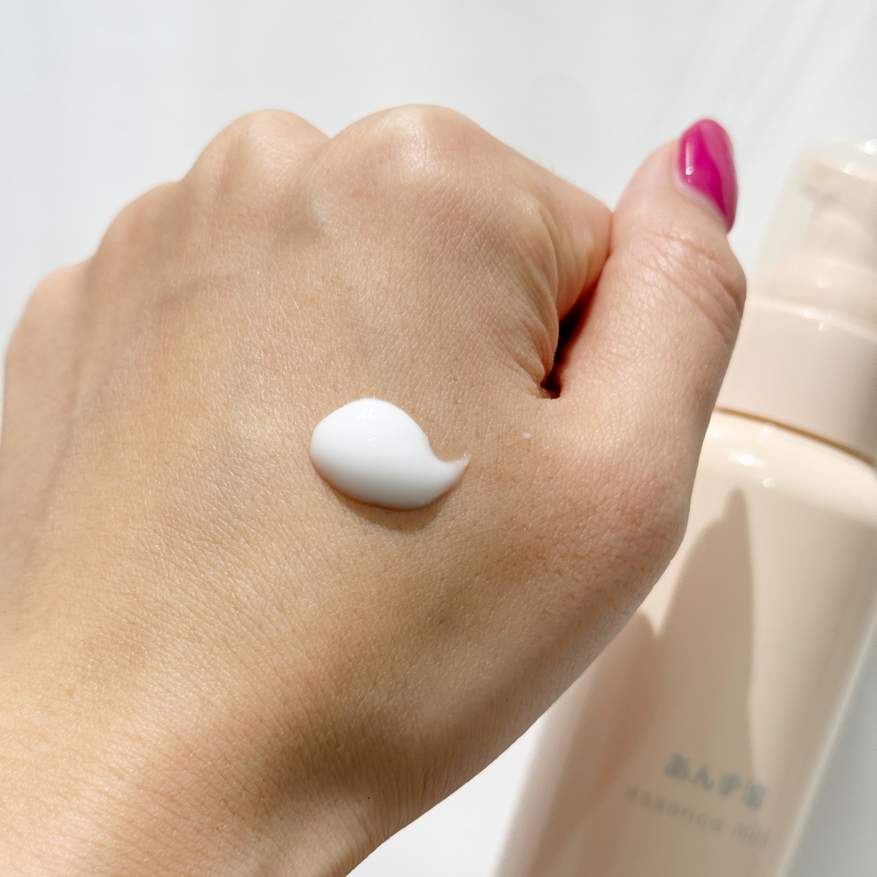 柳屋 あんず油 髪の浸透エッセンスミルク/柳屋あんず油/ヘアミルクを使ったクチコミ（3枚目）