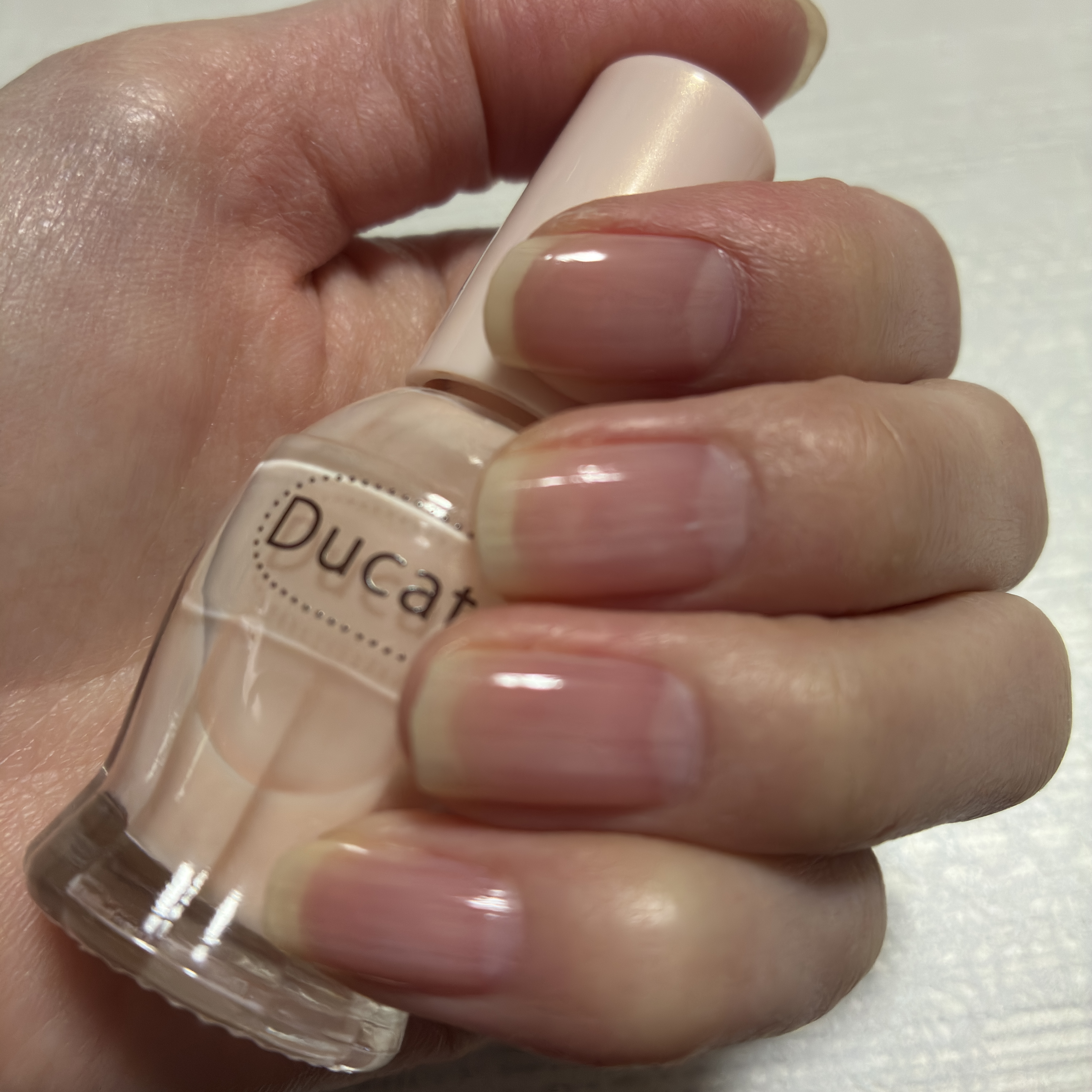 ナチュラルネイルカラーN/デュカート/マニキュアを使ったクチコミ（2枚目）