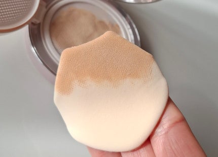 デューブーストクッションハイライター/BANILA CO/リキッドハイライトを使ったクチコミ(3枚目)