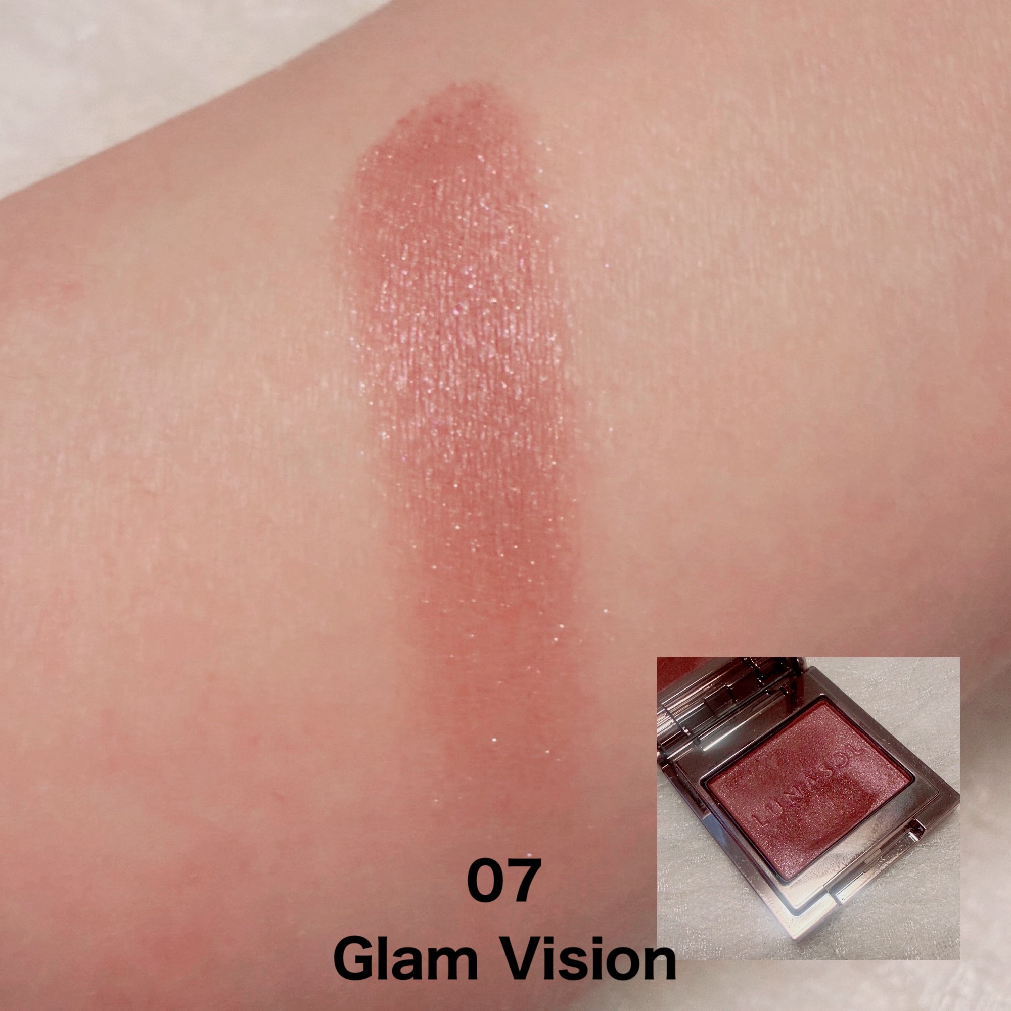 ルナソル モノアイカラーレーション/LUNASOL/単色アイシャドウを使ったクチコミ（3枚目）