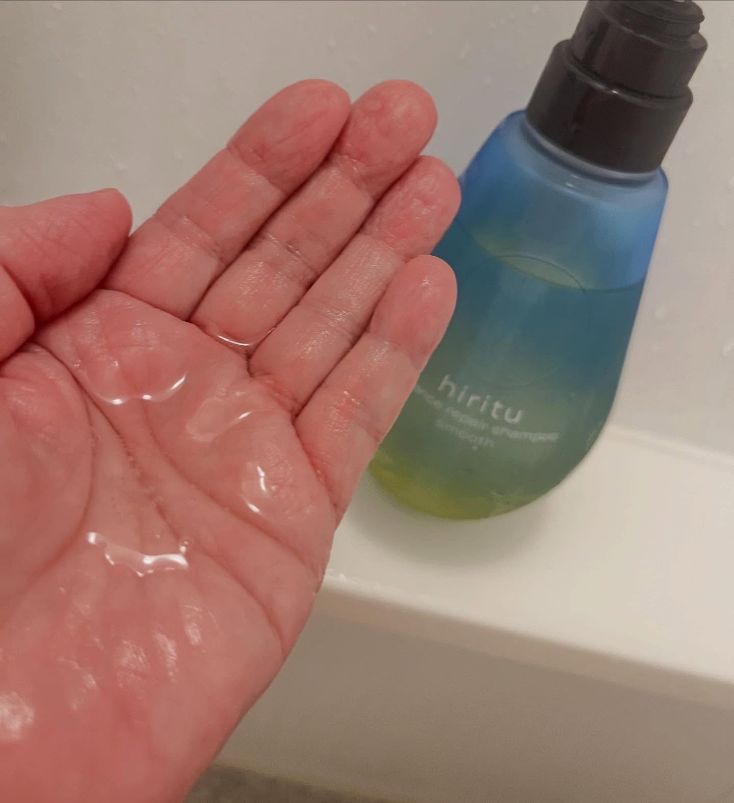 hiritu バランスリペア シャンプー/ヘアトリートメント スムースのクチコミ「hiritu スムースシャンプー・トリートメント 
提供していただきました
⁡
早速使わせてい.....」（2枚目）