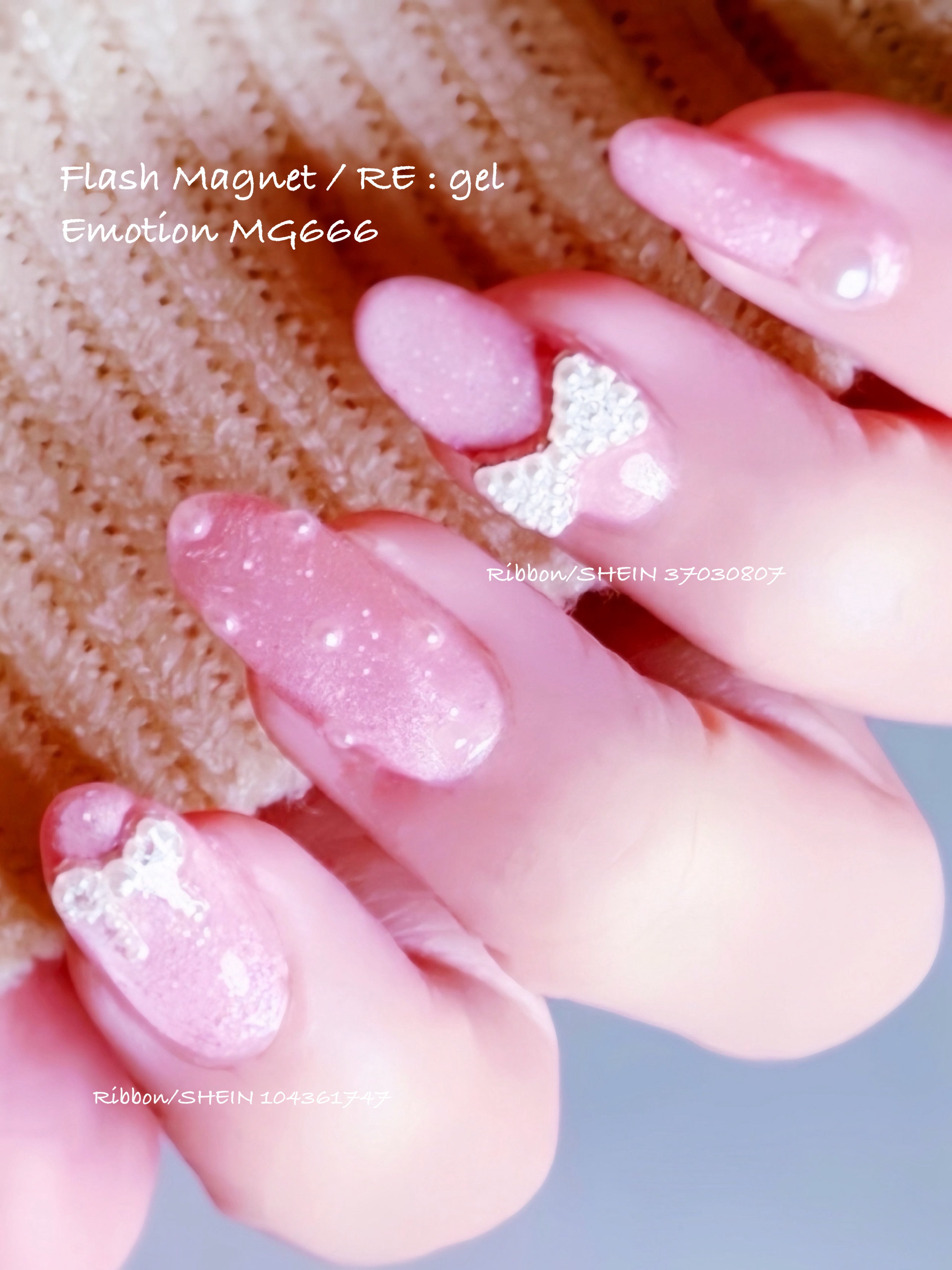 ネイル変えたꕀ🎀✧︎*。

いちごミルクみたいなピンクにフラッシュラメがチラチラして可愛い🍓♡

REジェルは絶妙な色合いときらめきでお気に入りが多いメーカーのひとつ🫶🏻
リボンのパールはSHEINで୨୧ *⑅❤︎·̩͙

次はおい