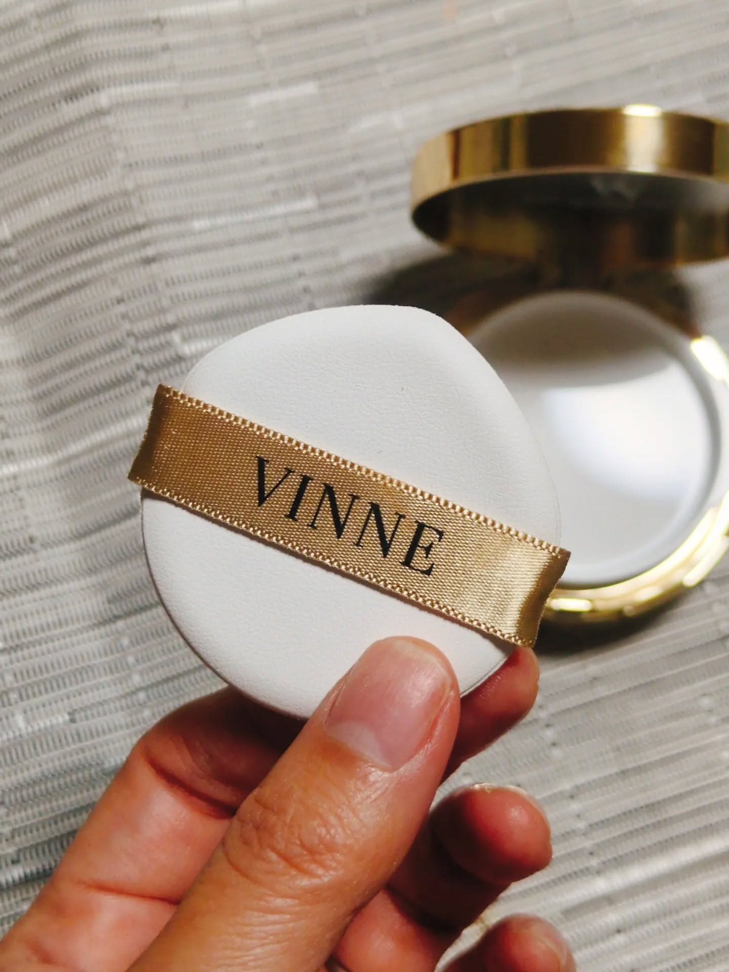 プレステージグロウスキンフィットクッション #23 ナチュラルベージュ/VINNE /クッションファンデーションを使ったクチコミ（3枚目）