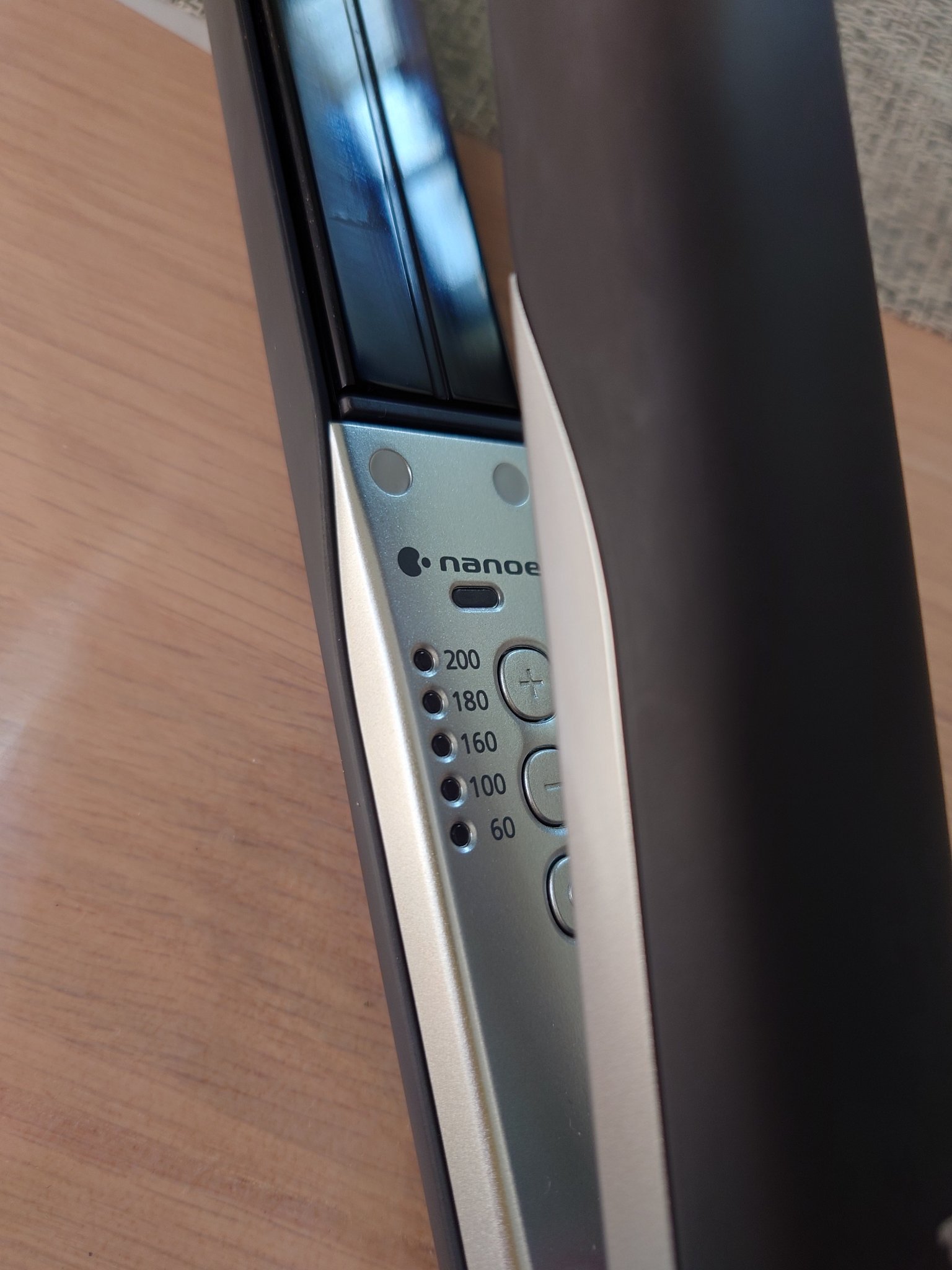 ストレートアイロン ナノケア EH-HS0E/Panasonic/ストレートアイロンを使ったクチコミ（1枚目）