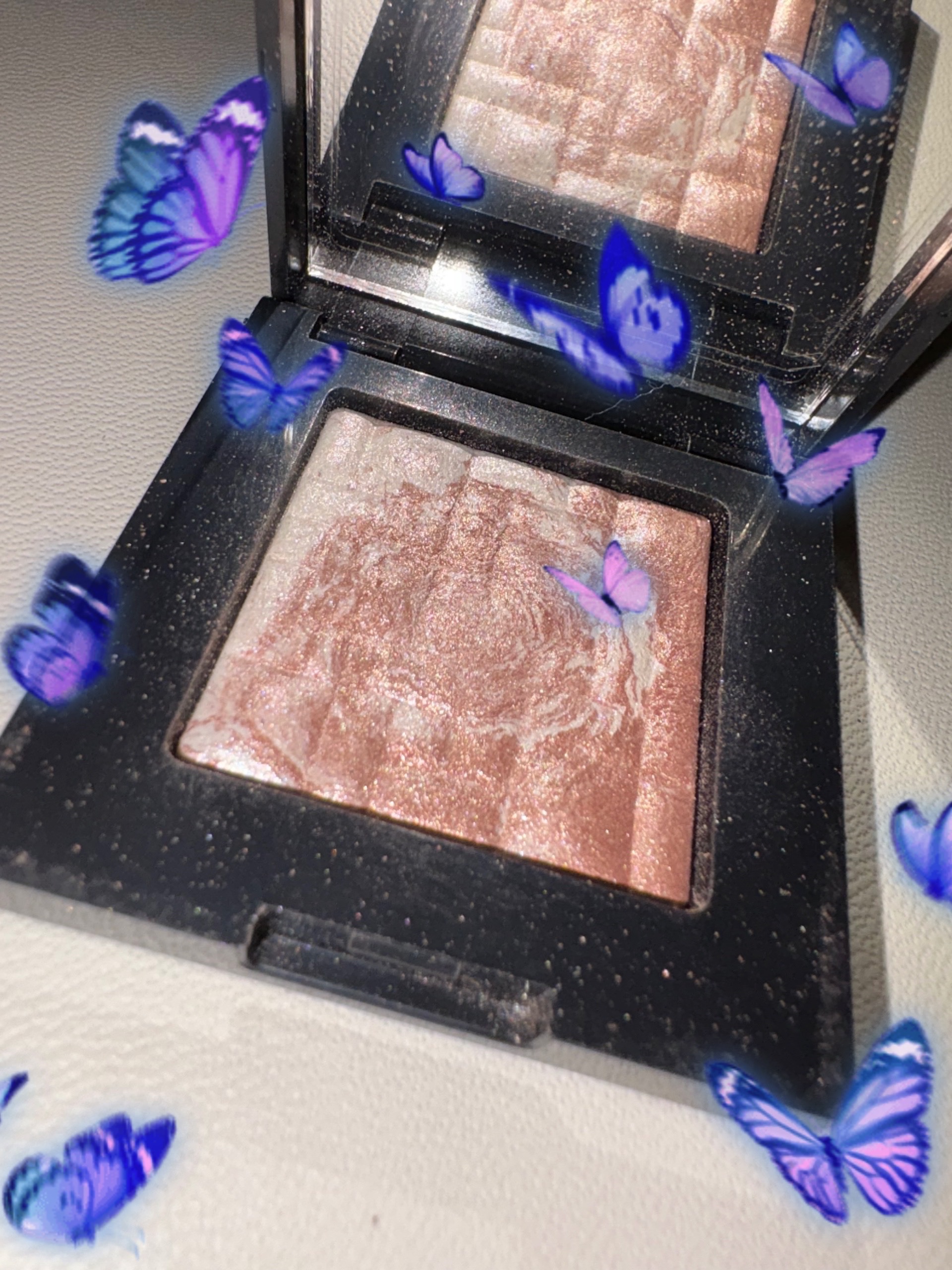 ハイライティング パウダー/BOBBI BROWN/パウダーハイライトを使ったクチコミ（1枚目）