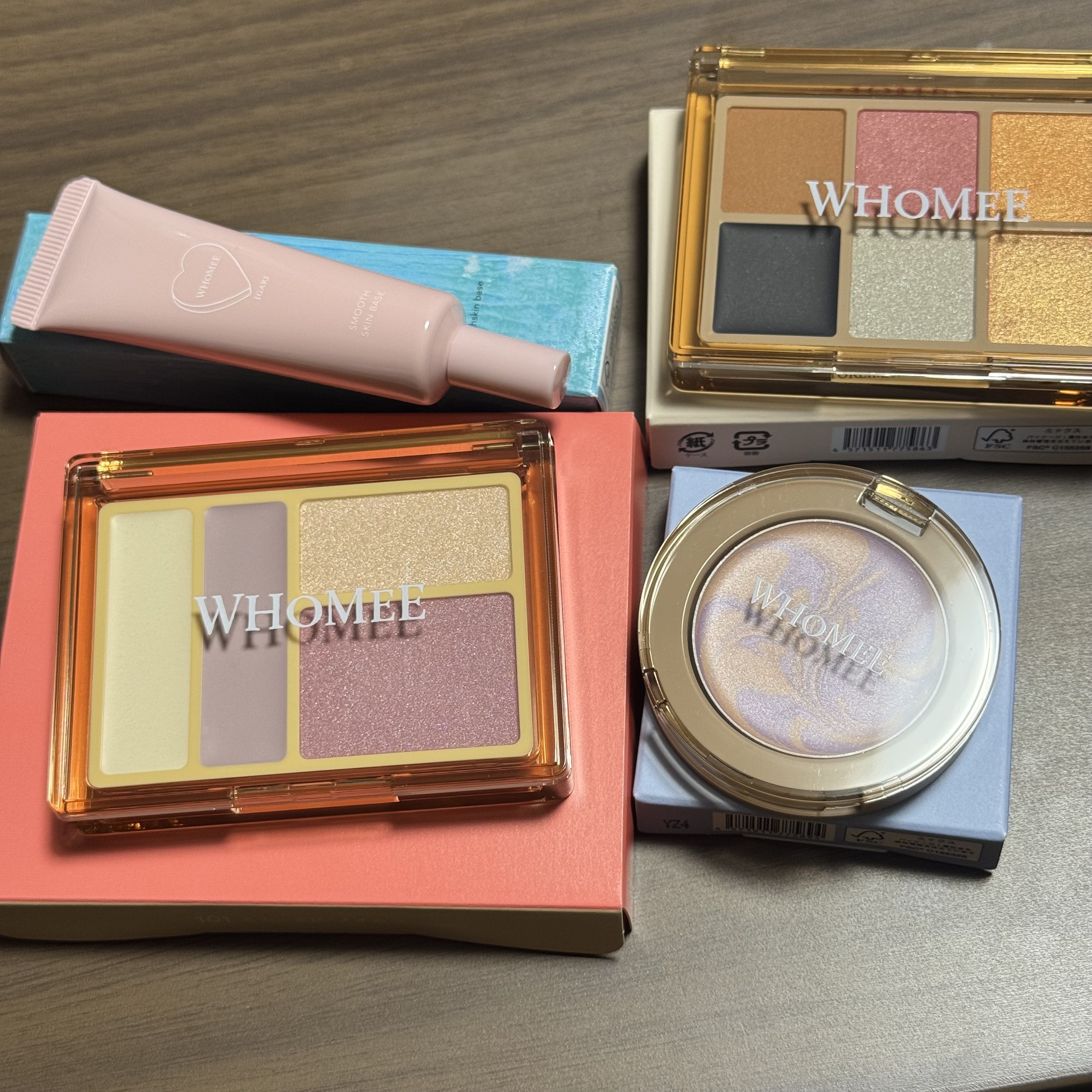 フーミー パウダリームグロウ ロシアンパープル/WHOMEE/クリームハイライトを使ったクチコミ（2枚目）