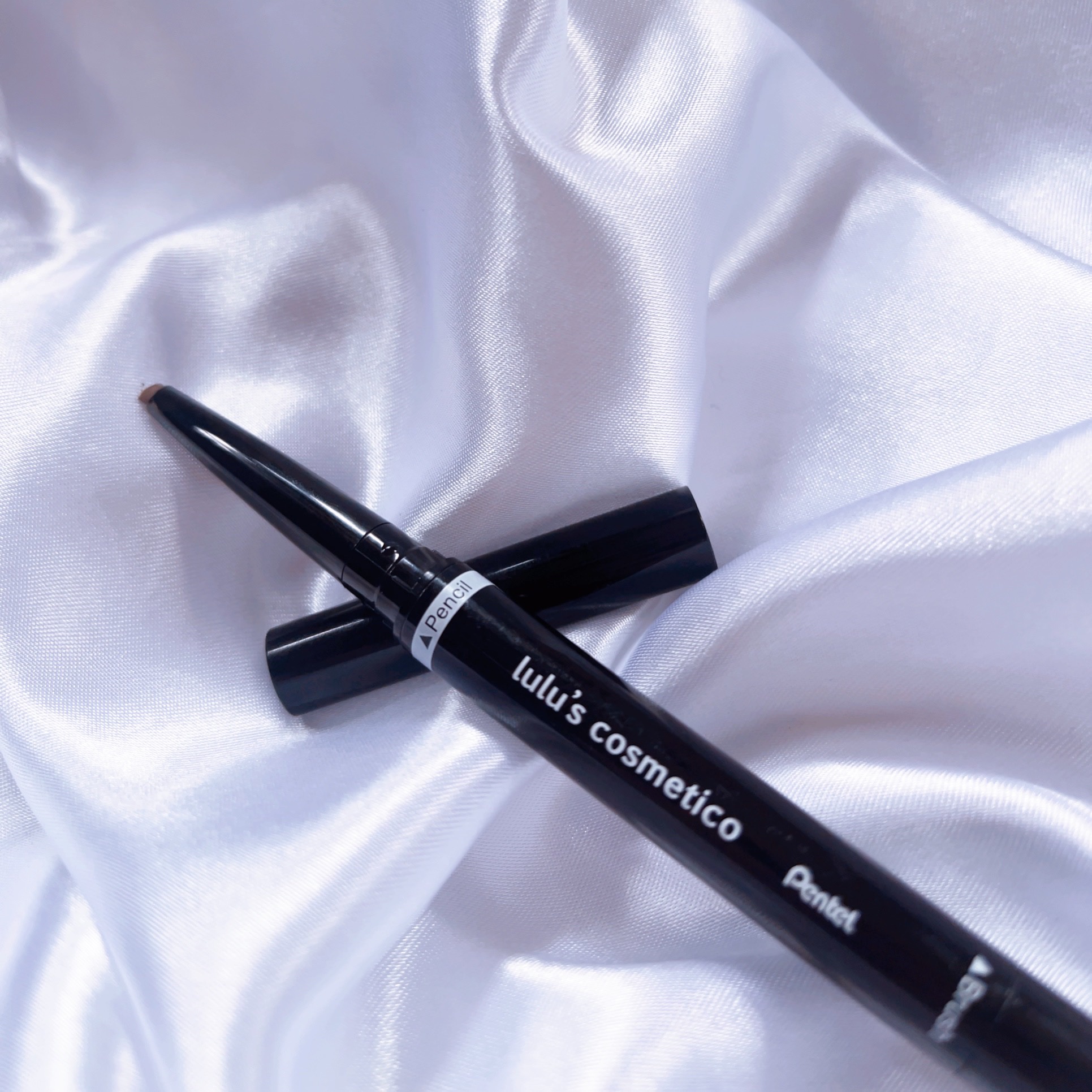 アイブロウペンシル Light Brown/ルルズコスメティコ/アイブロウペンシルを使ったクチコミ（2枚目）