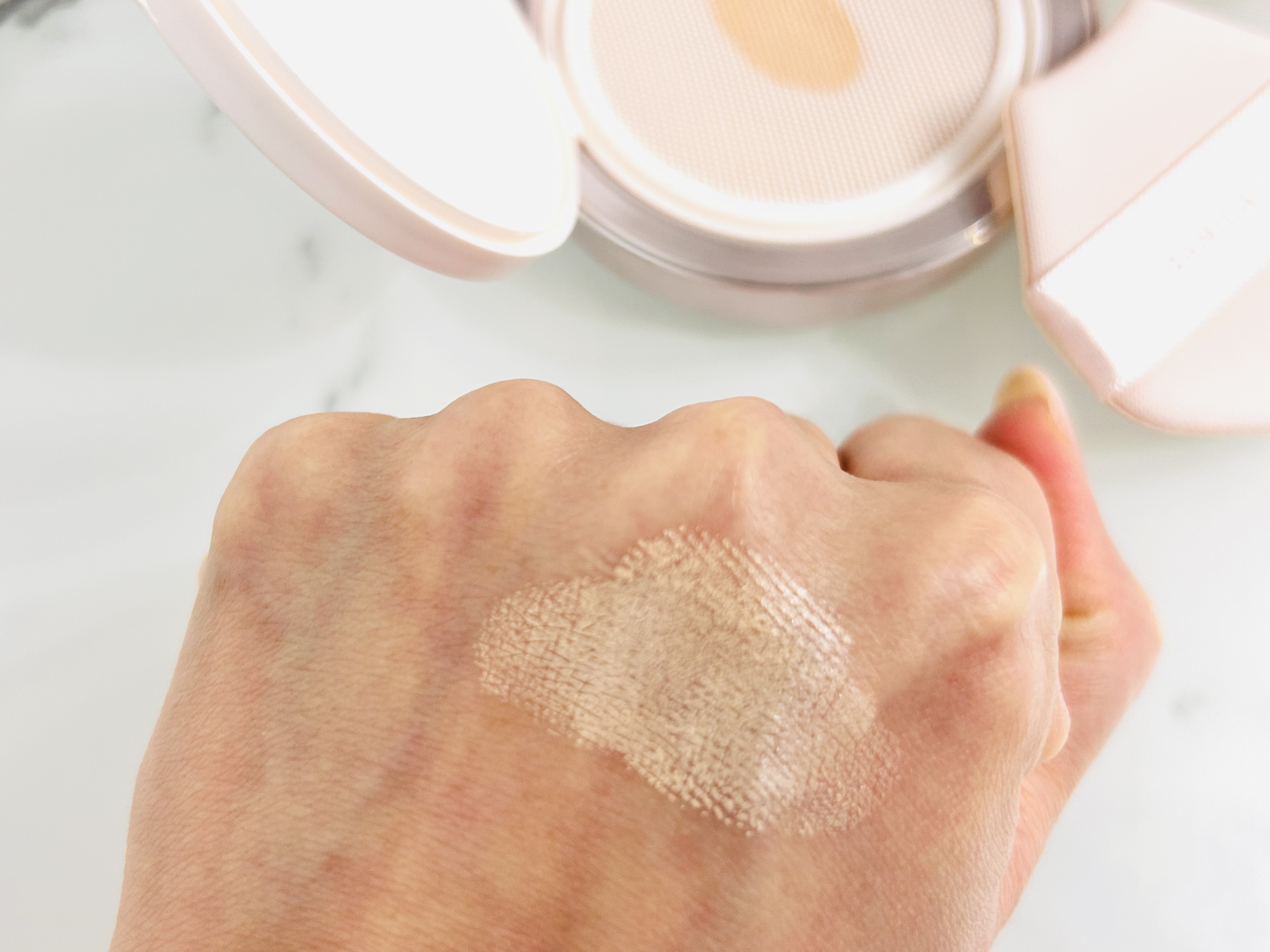 バニラコ エッセンス スキン ピンククッション/BANILA CO/クッションファンデーションを使ったクチコミ（3枚目）