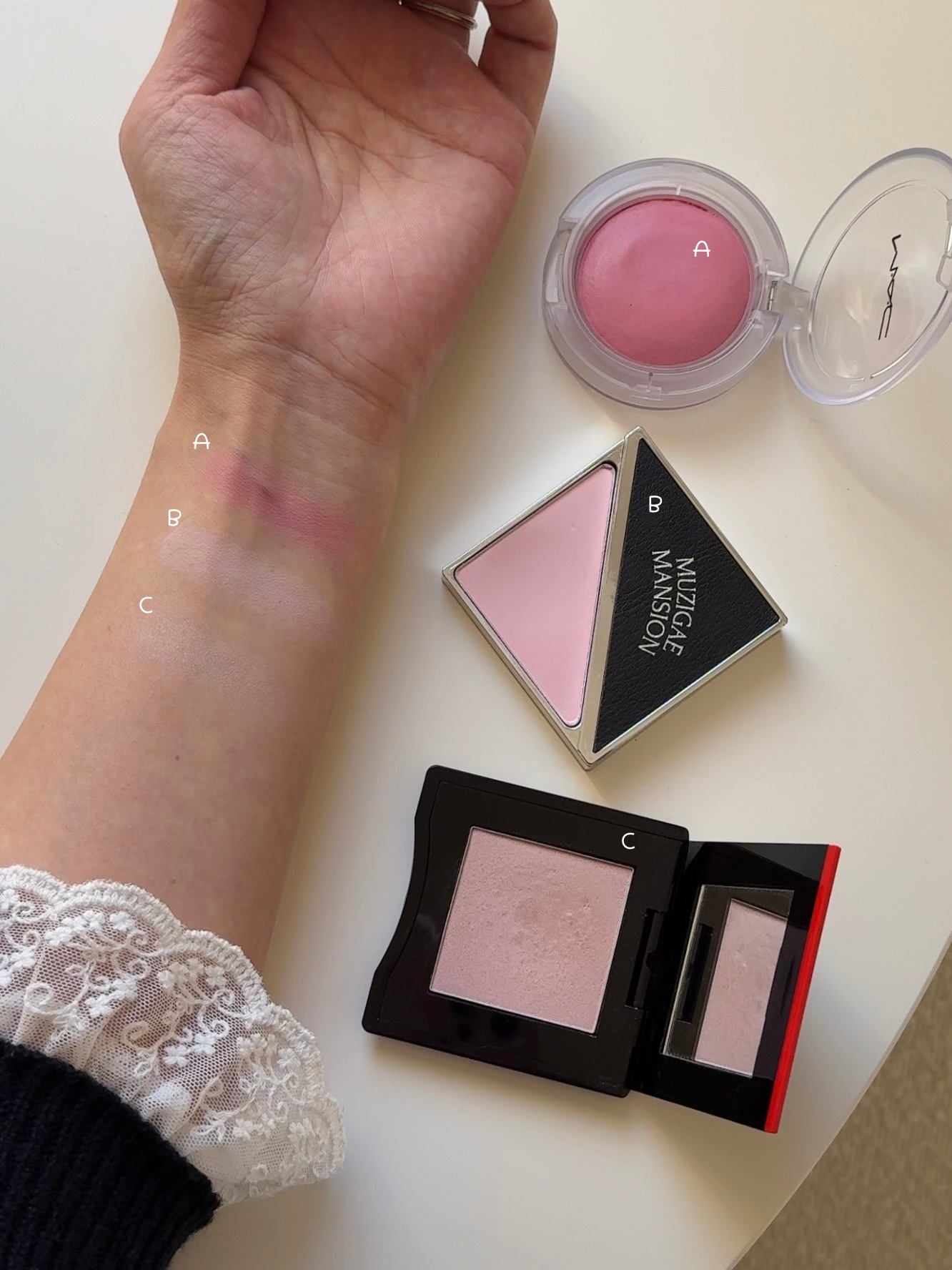 グロープレイ クッショニー ブラッシュ/M・A・C/ジェル・クリームチークを使ったクチコミ（3枚目）