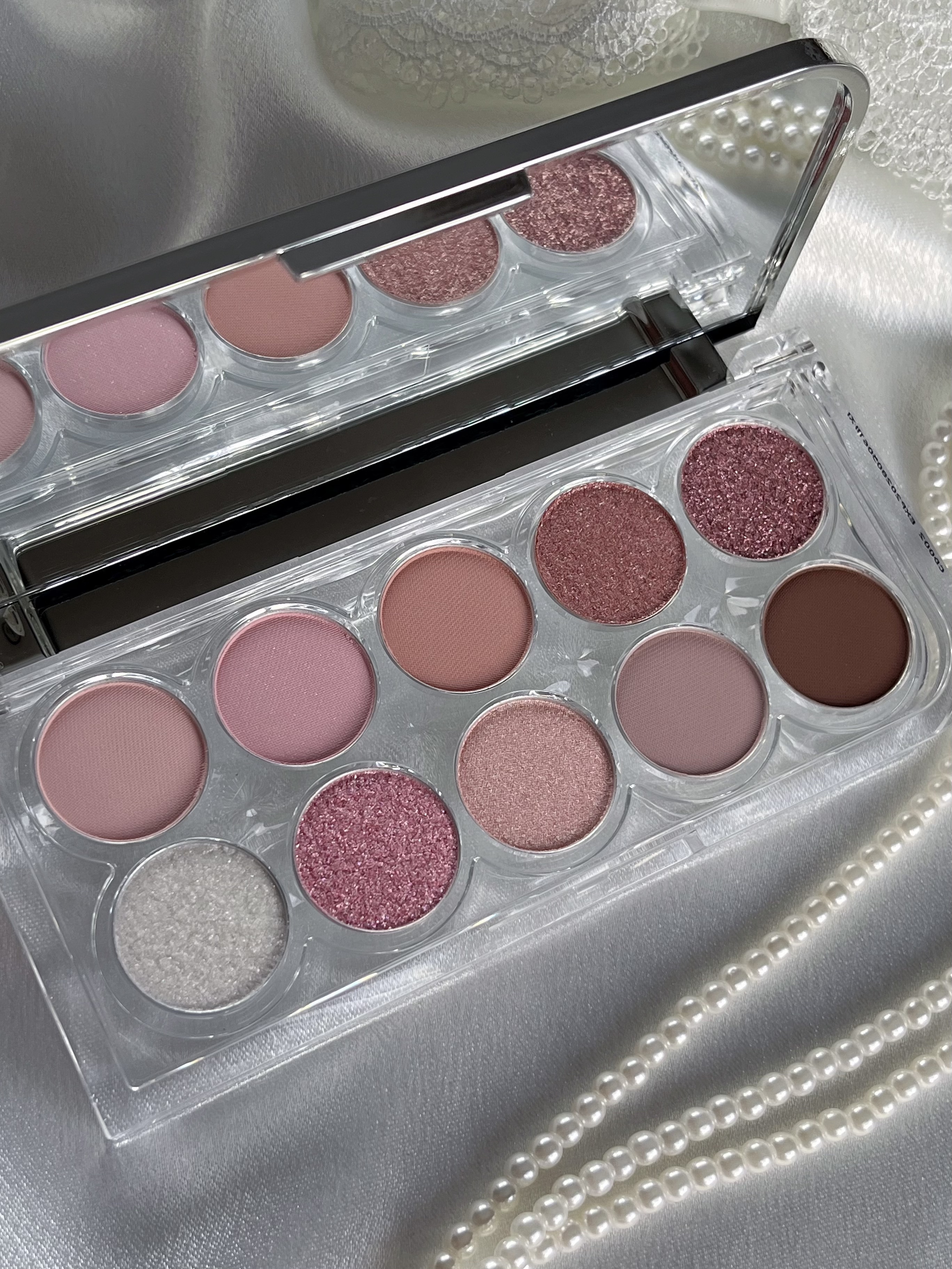 ライトオンアイズシャドウパレット/ルミル/アイシャドウパレットを使ったクチコミ（2枚目）