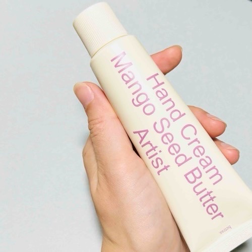 ヘトラス マンゴーシードバター パフューム ハンドクリーム/hetras/ハンドクリームを使ったクチコミ（2枚目）