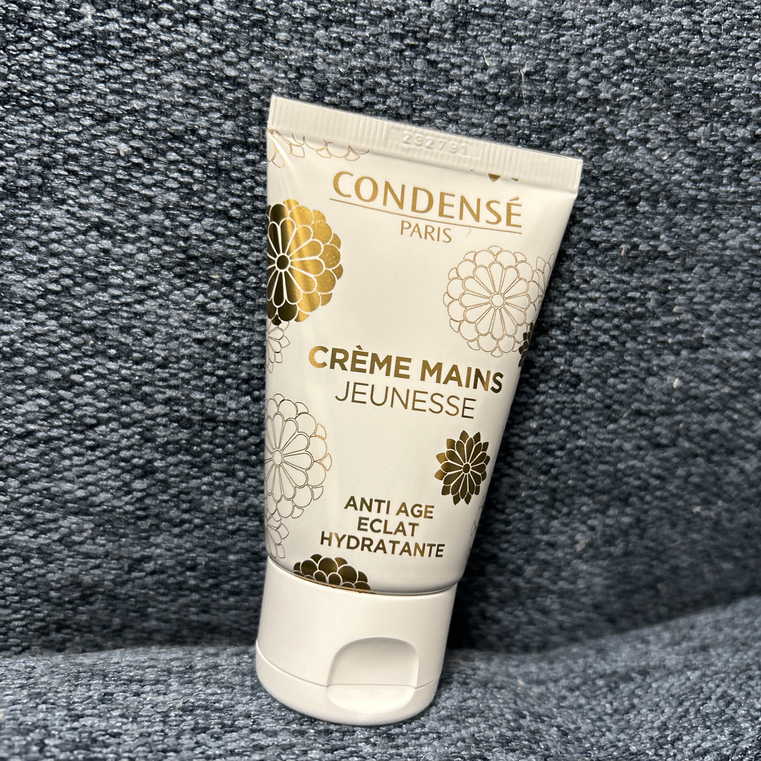 クレームマンジュネス/コンダンセ パリ/ボディクリームを使ったクチコミ（1枚目）