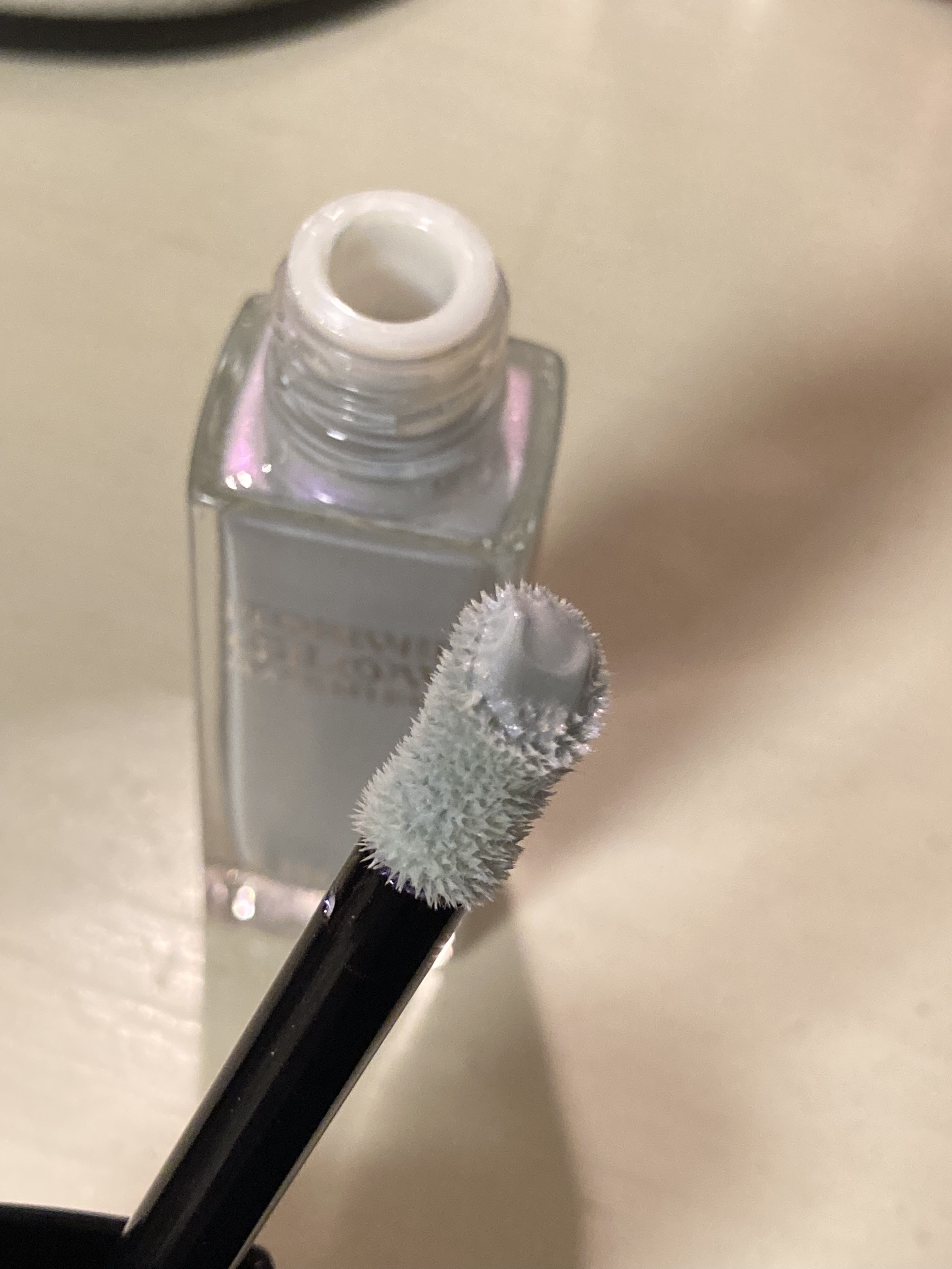 ディオールスキン フォーエヴァー グロウ マキシマイザー/Dior/ハイライトを使ったクチコミ（3枚目）