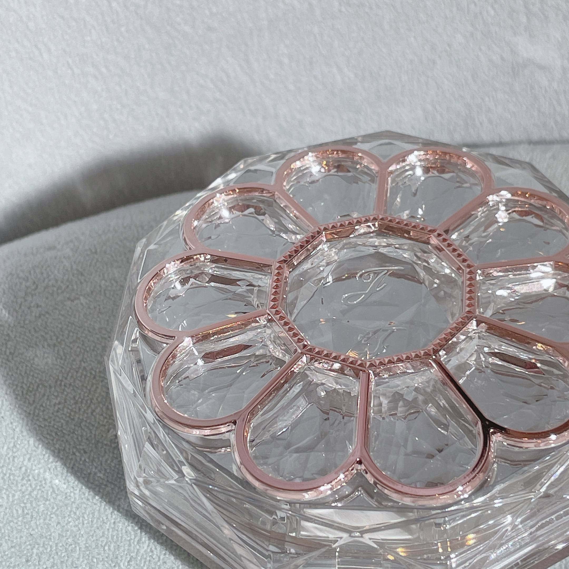 ジルスチュアート ブルームクチュール アイズ 10 singing pansy/JILL STUART/アイシャドウパレットを使ったクチコミ（2枚目）