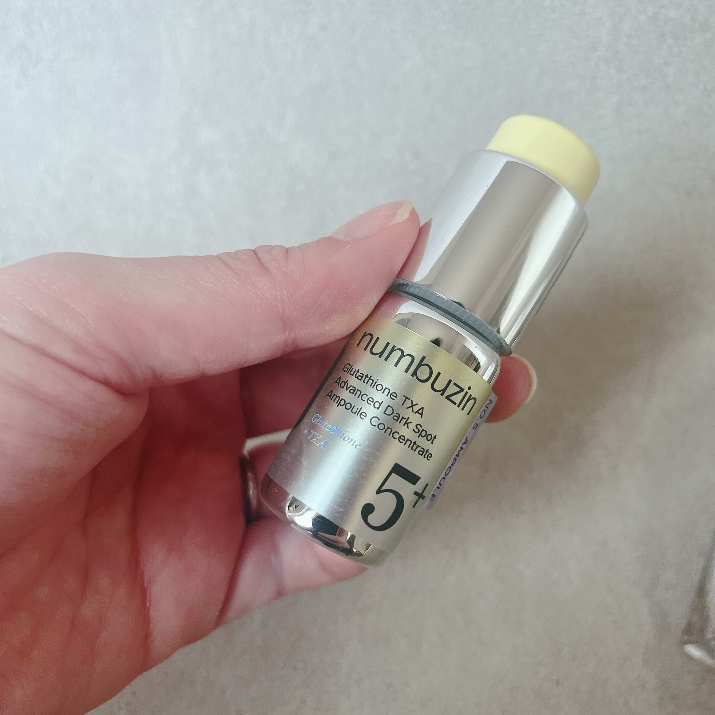 5番 白玉グルタチオンCメラゼロクリーム/numbuzin/フェイスクリームを使ったクチコミ（2枚目）