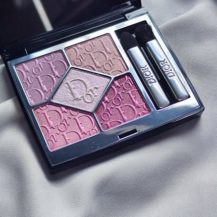 ディオールショウ サンク クルール(スプリング コレクション 2026 限定品) 865 ピンク ロリポップ(スプリング コレクション 2026 限定色)/Dior/アイシャドウを使ったクチコミ(2枚目)